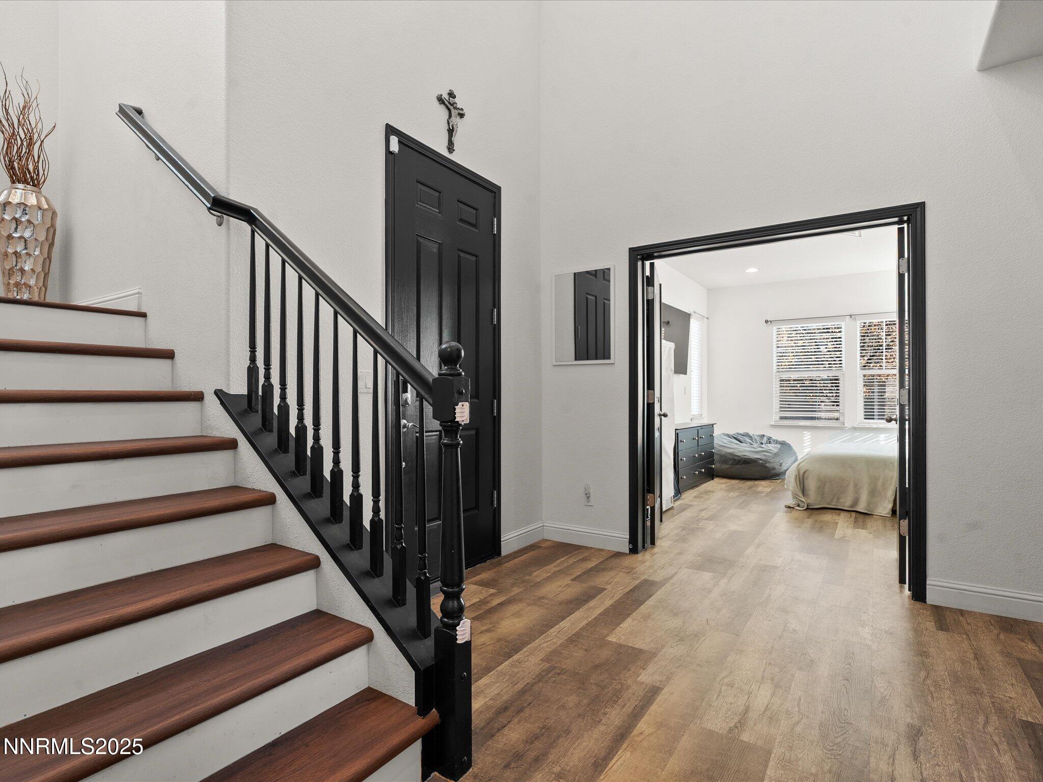 06-2135 Horse Prairie Rd-NEW-105