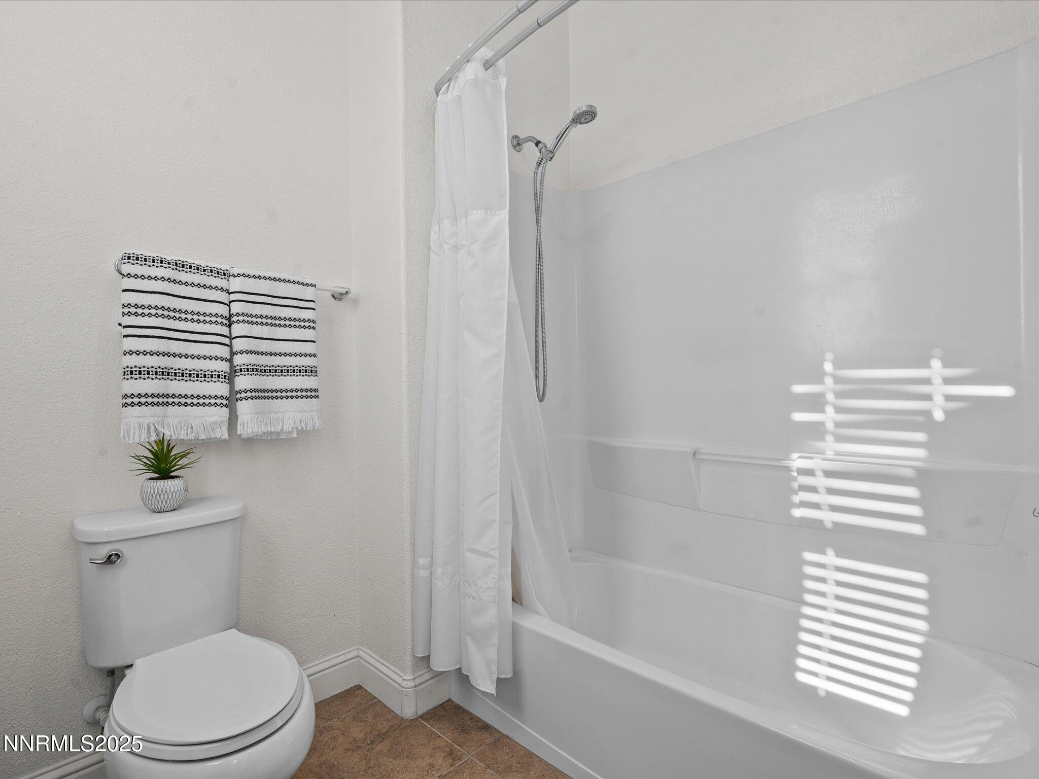 41-2135 Horse Prairie Rd-NEW-140