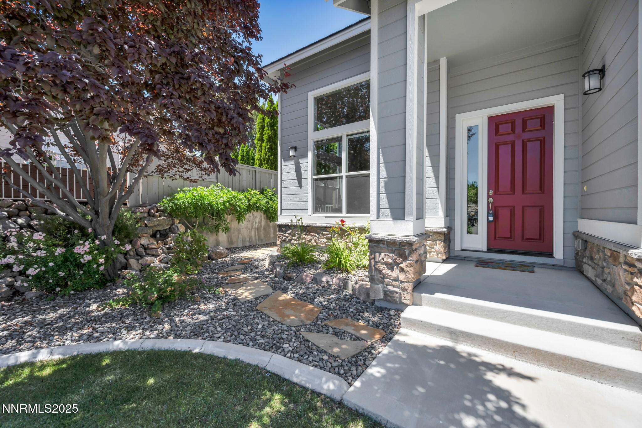 6-web-or-mls-6161-wycliffe-cir