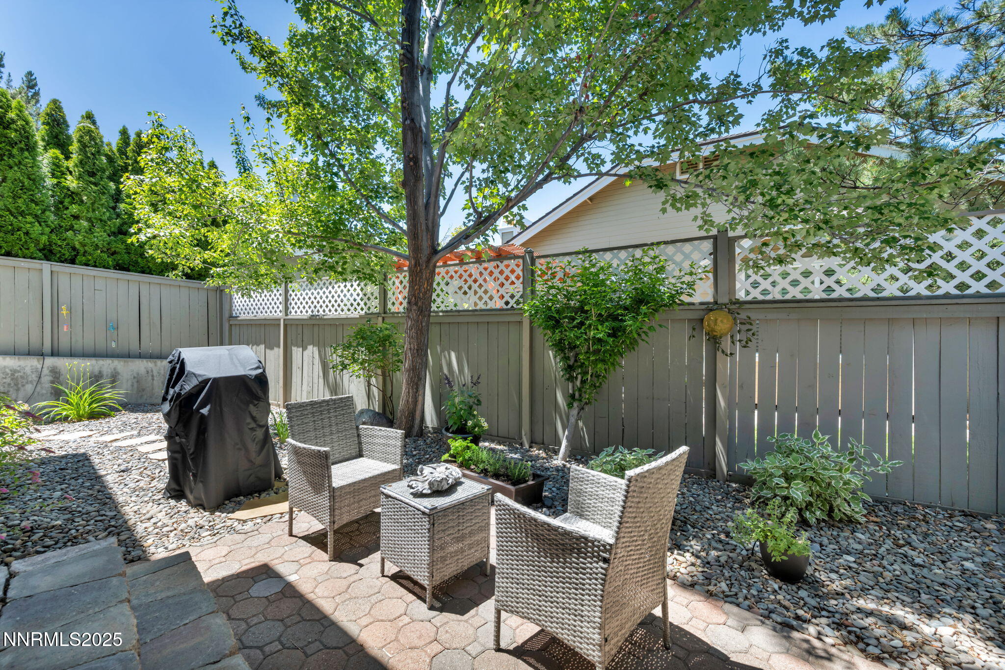 9-web-or-mls-6161-wycliffe-cir