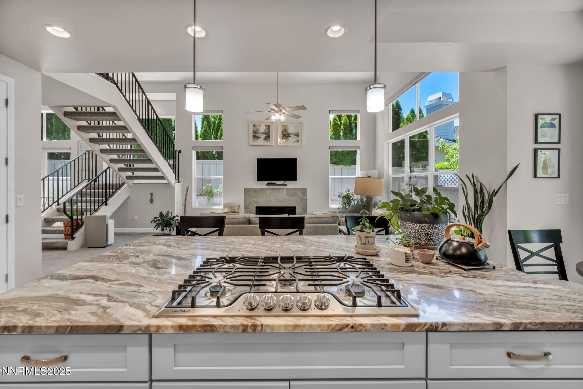 44-web-or-mls-6161-wycliffe-cir