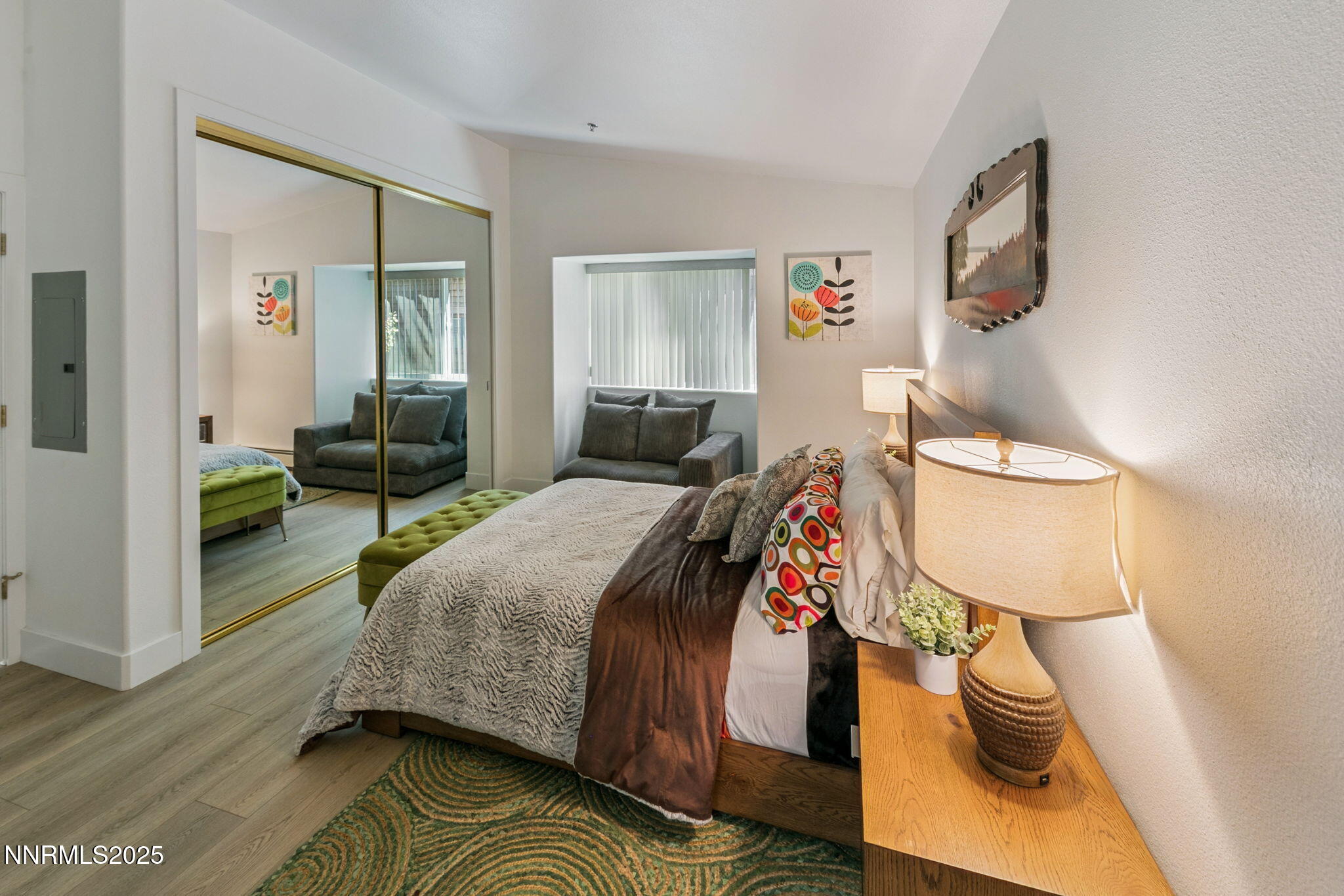 16-web-or-mls-120-country-club-dr-37