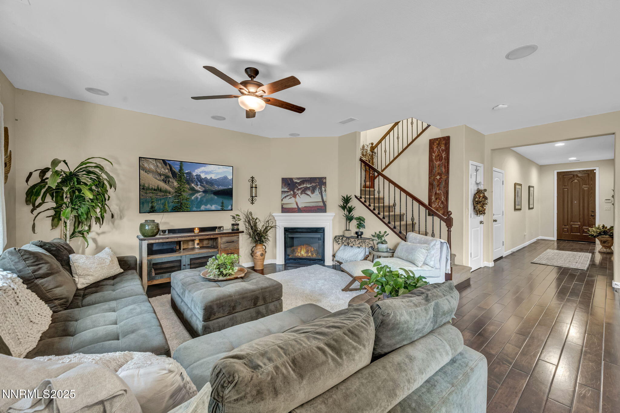 large-019a1788-57db-72d5-8228-be60ed0c00