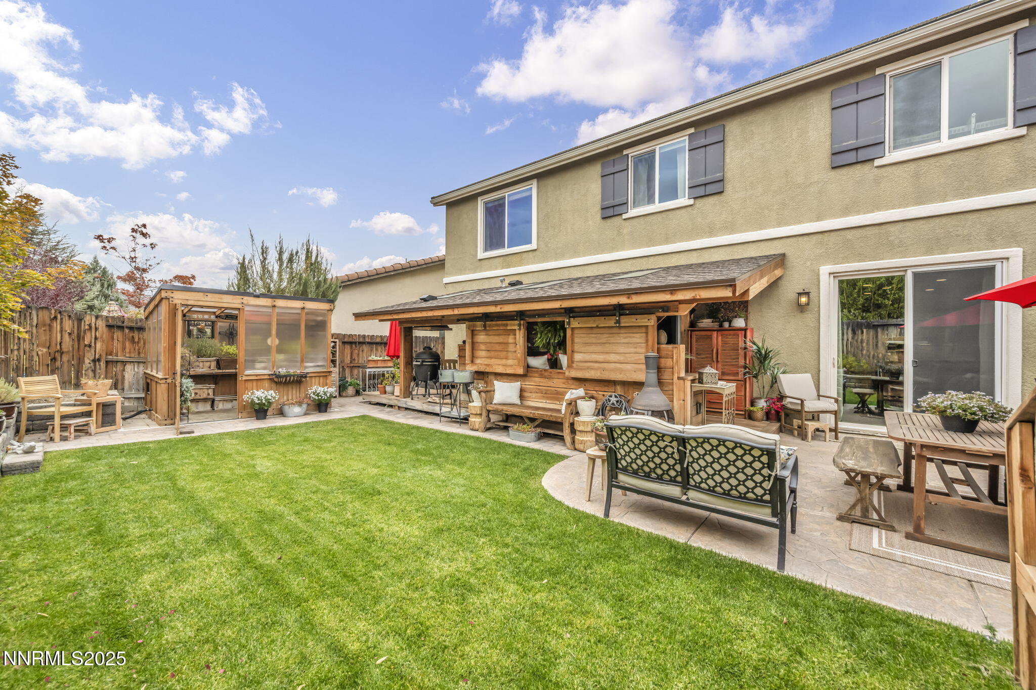 large-019a1788-4f0c-72ec-bf9b-e72d072455