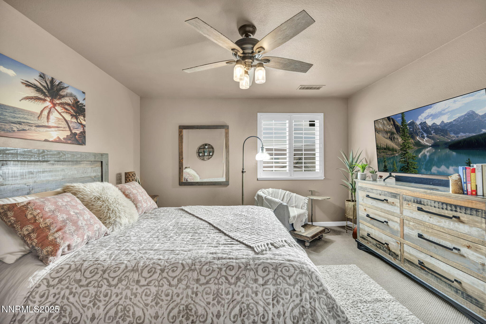 large-019a1788-5a35-71ef-9c62-3f3b8fea71