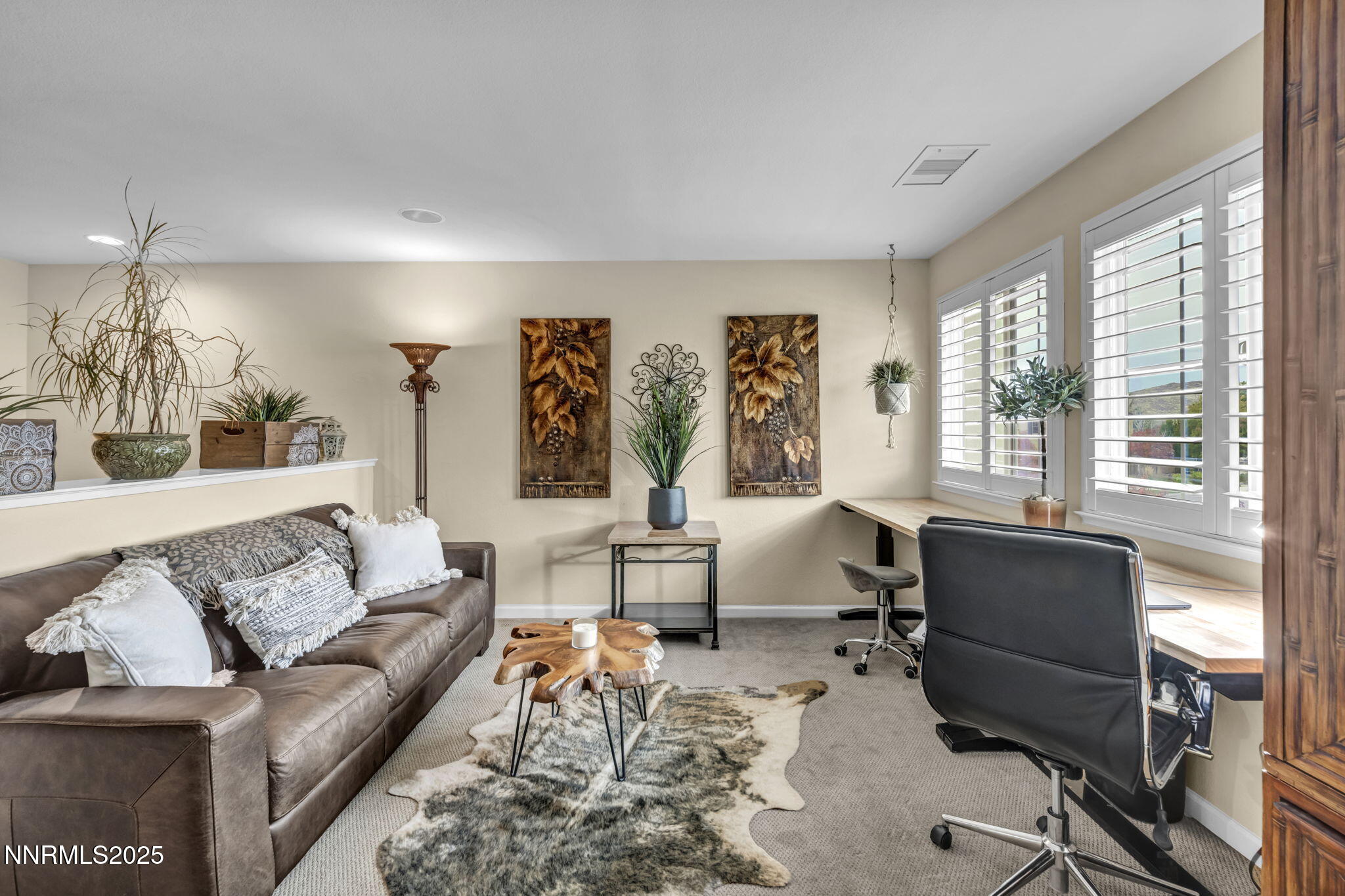 large-019a1788-5f24-7187-bdfa-3c403c21dc