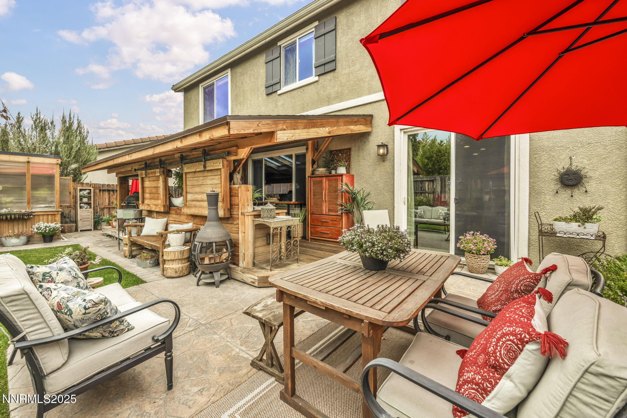 large-019a1788-4bb7-71a6-8671-3a5b0a0218