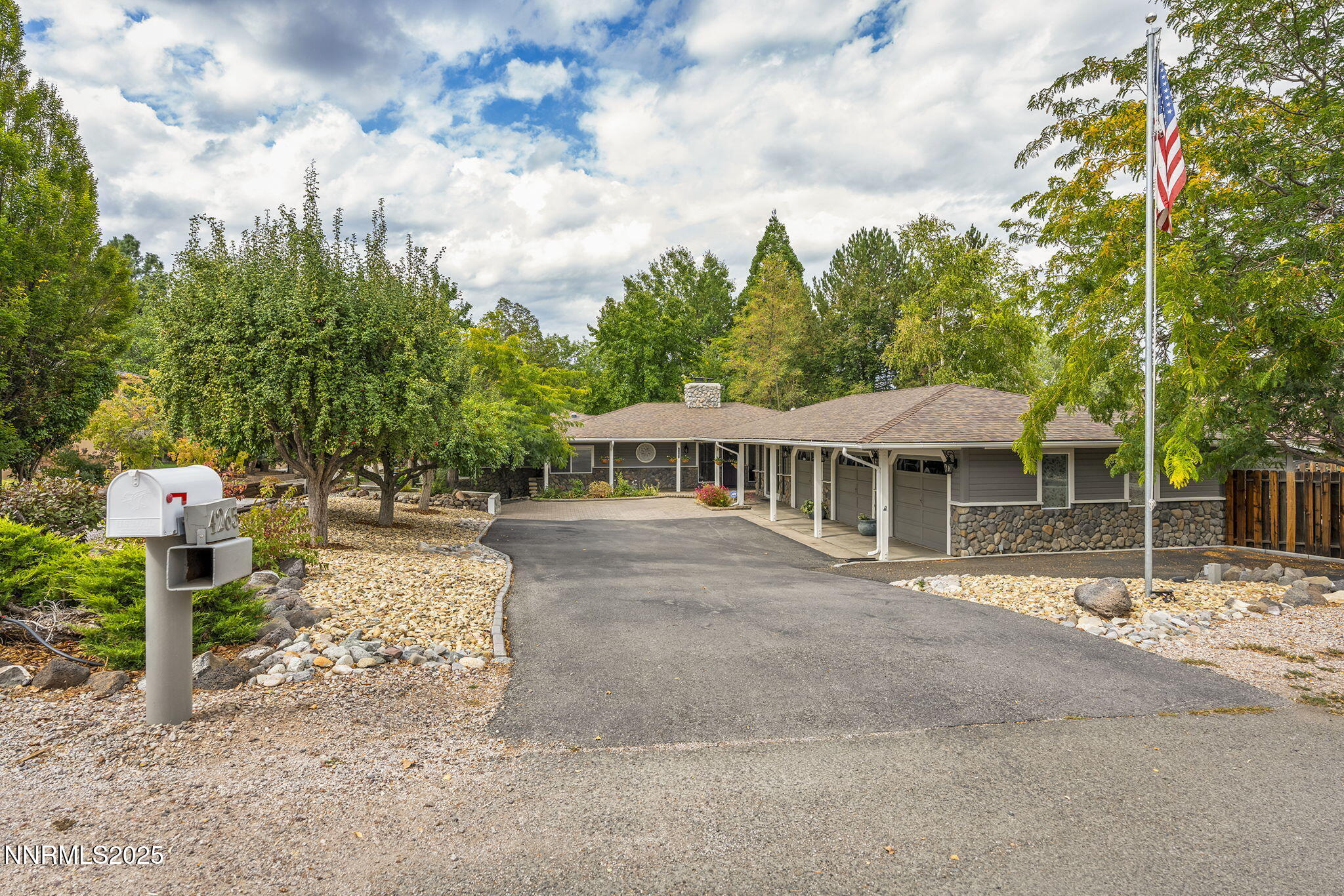 2-web-or-mls-_DSC6161