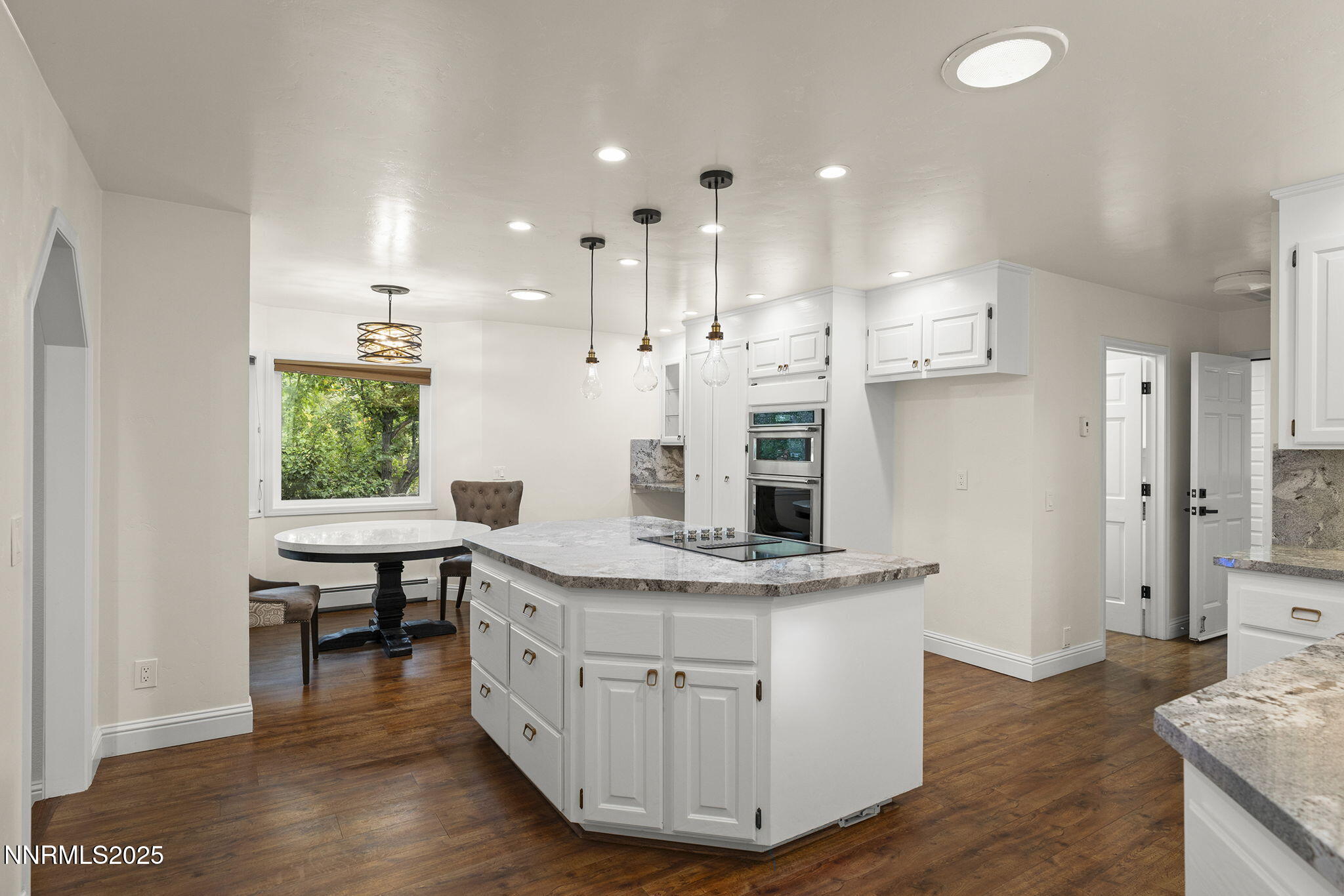 21-web-or-mls-_DSC6064