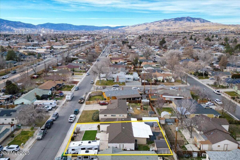 Photo of 1250 Oxford Avenue, Sparks, NV 89431 (MLS # 250059222)