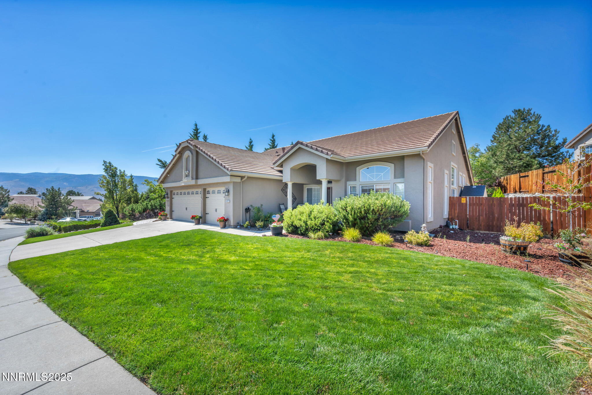 2-web-or-mls-2835-sandestin-dr