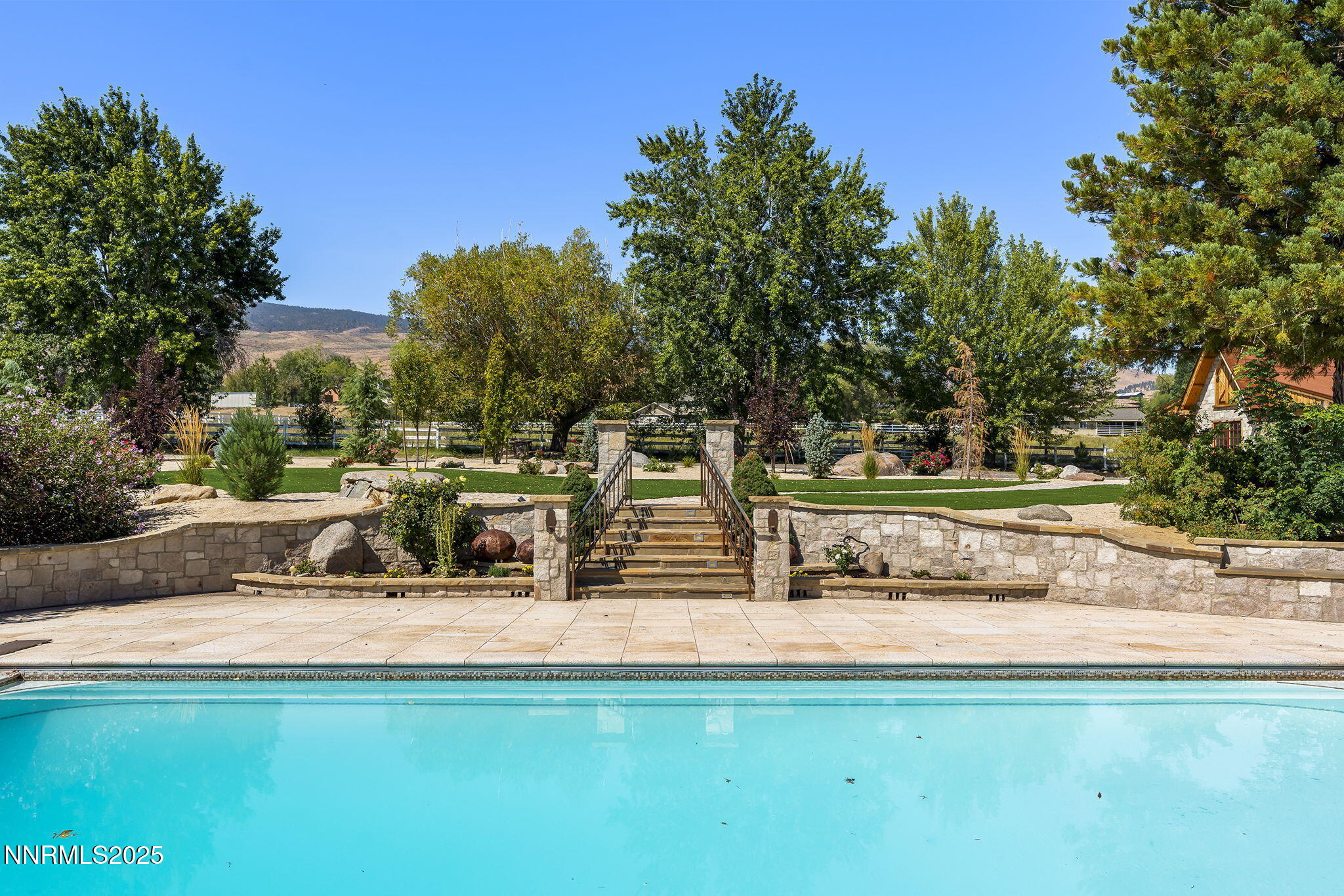 66-web-or-mls-_DSC9106