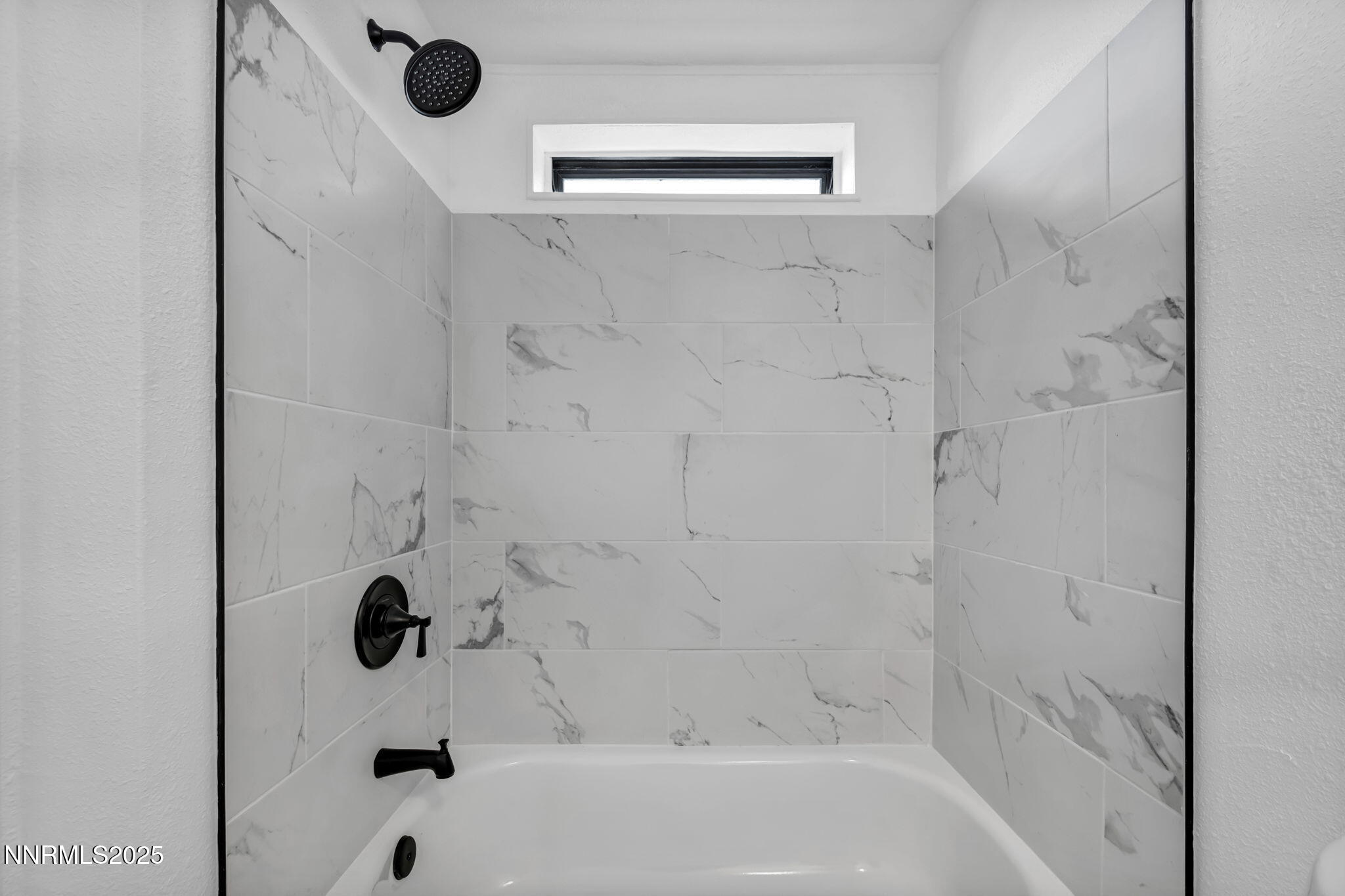 21-web-or-mls-2730-dahlia-wy