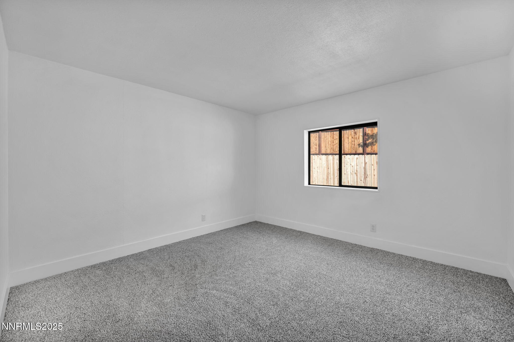 26-web-or-mls-2730-dahlia-wy