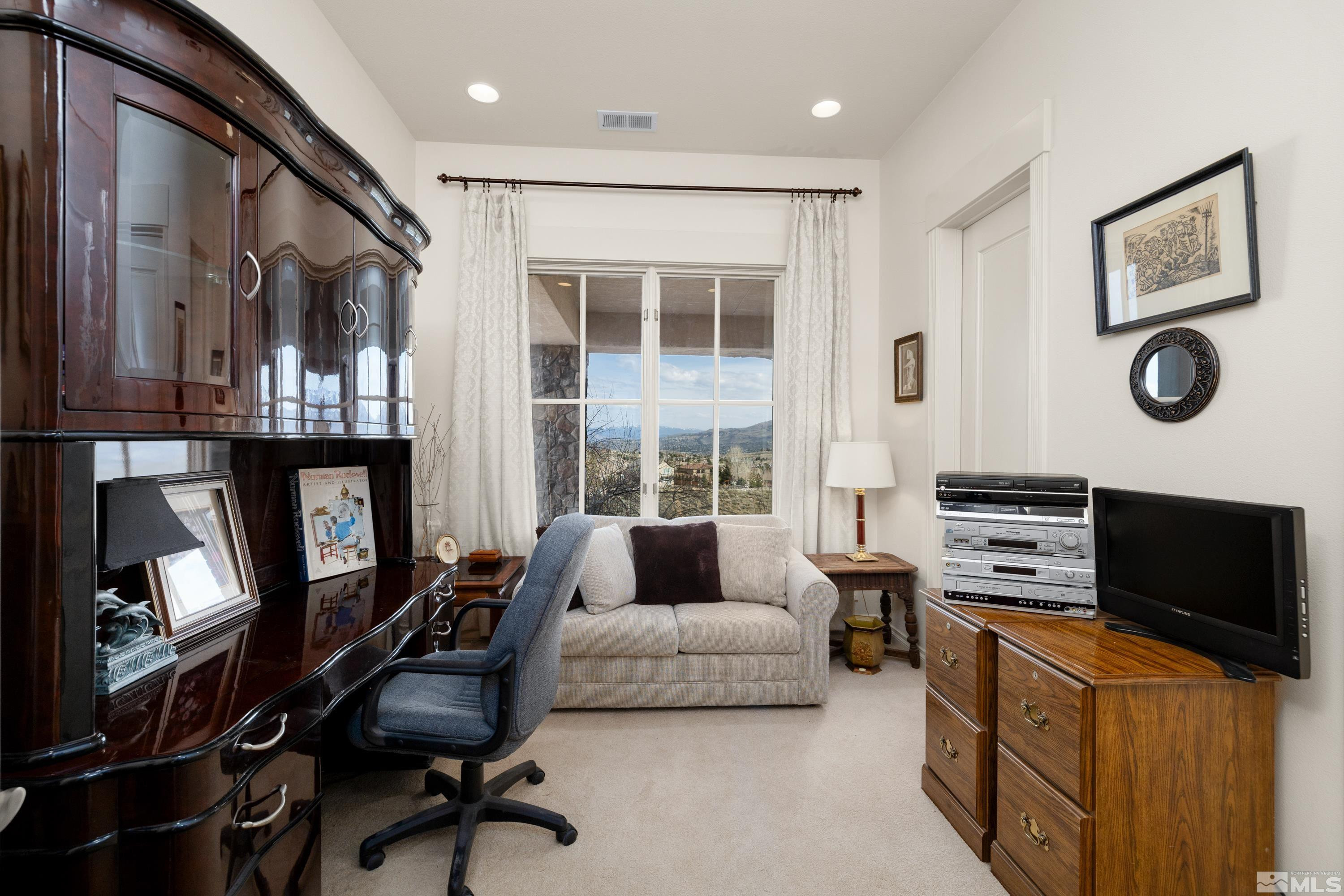 Reno, Nevada, 89523, United States, 6 Bedrooms Bedrooms, ,7 BathroomsBathrooms,Residential,Active,1908130