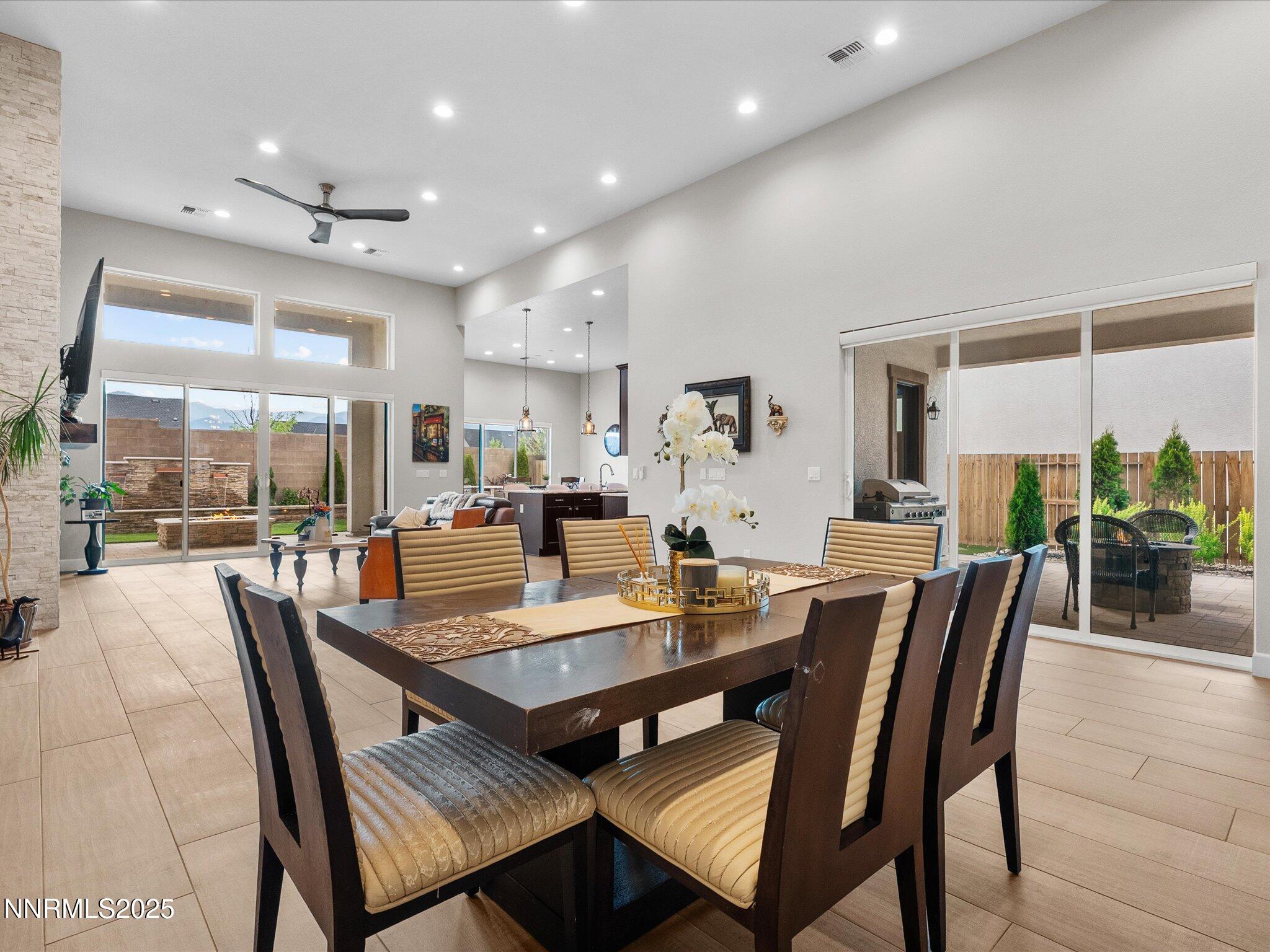 33-13545 Cobalt Sky St-132