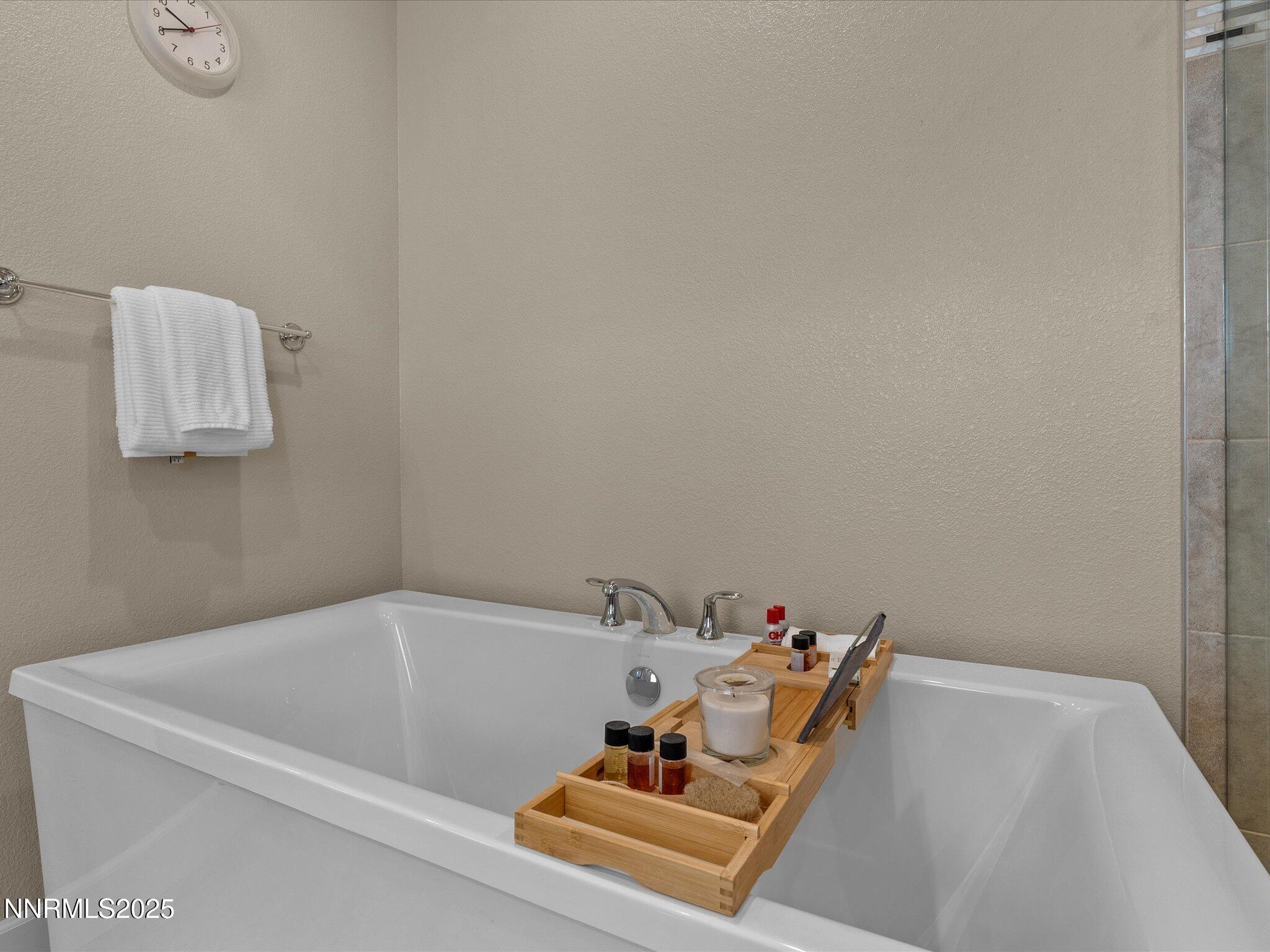 53-13545 Cobalt Sky St-152