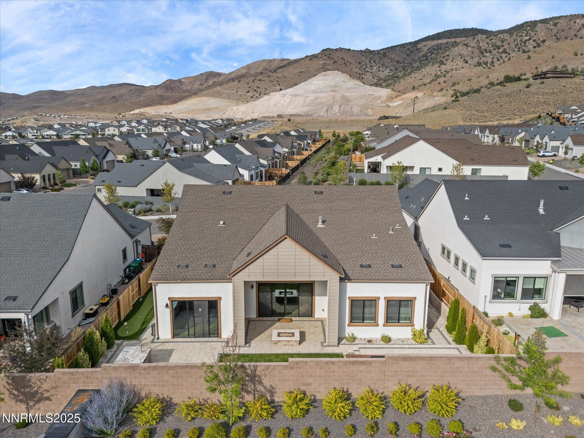 80-13545 Cobalt Sky St-179