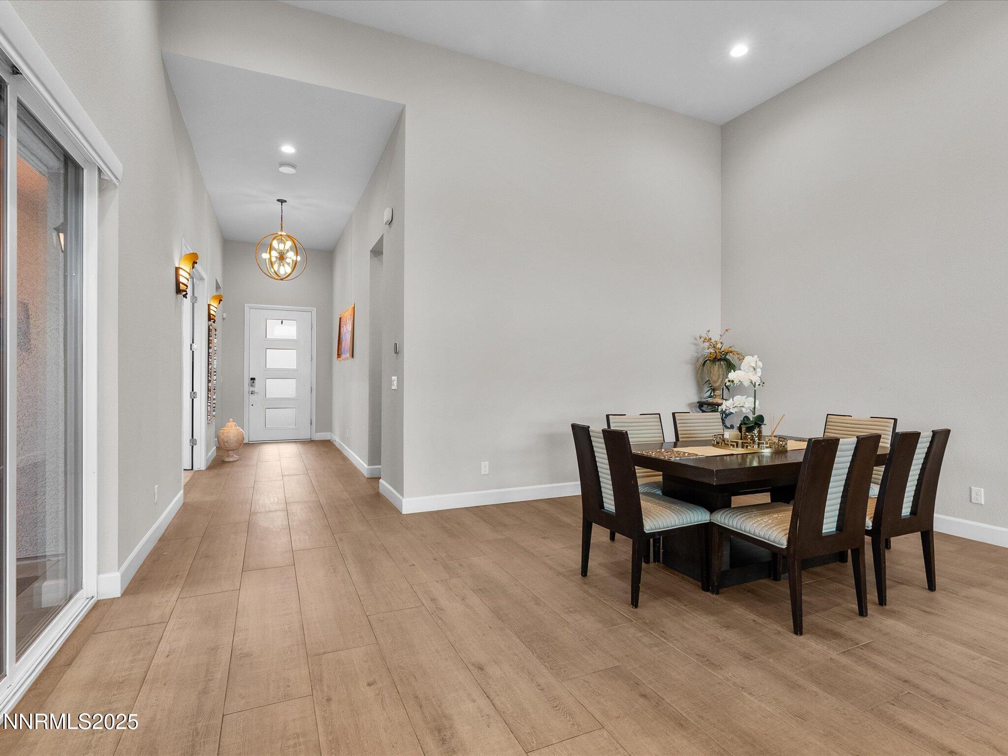 31-13545 Cobalt Sky St-130