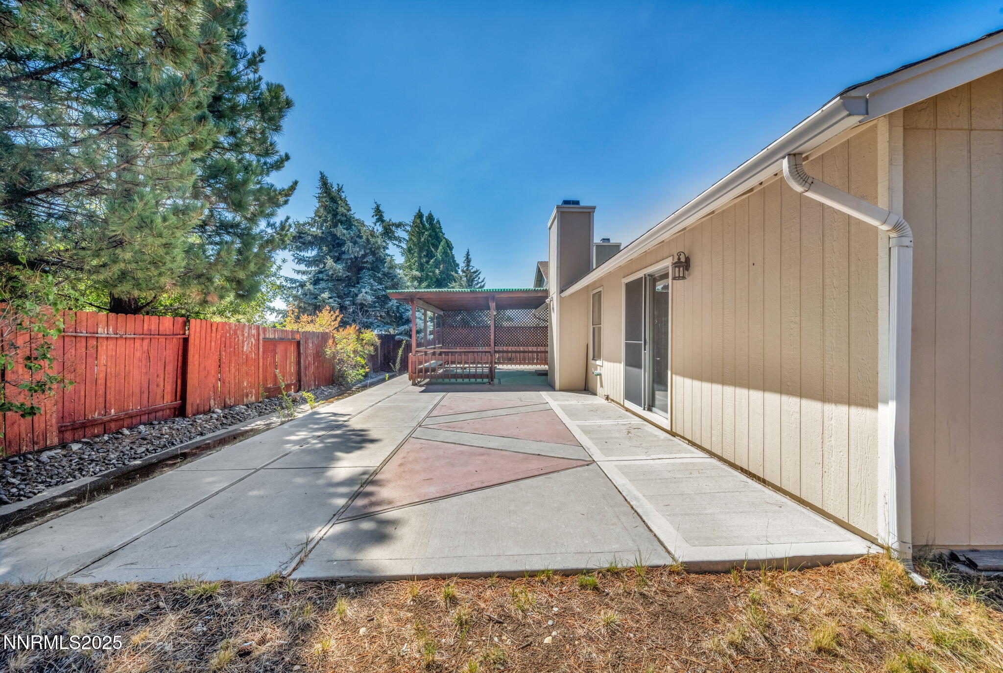 6-web-or-mls-1664-shadow-wood-rd