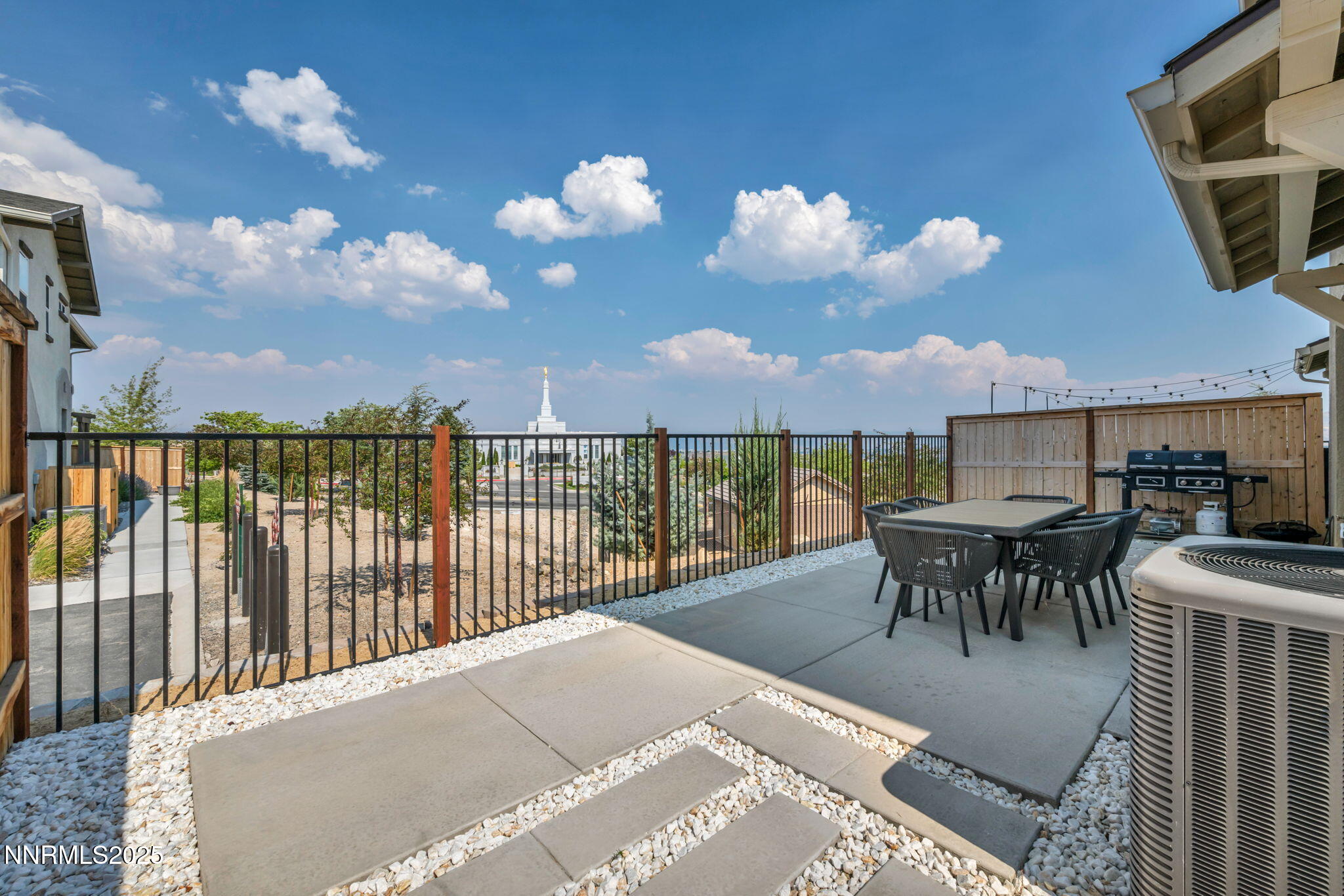 11-web-or-mls-2014-cradle-mountain-dr-2