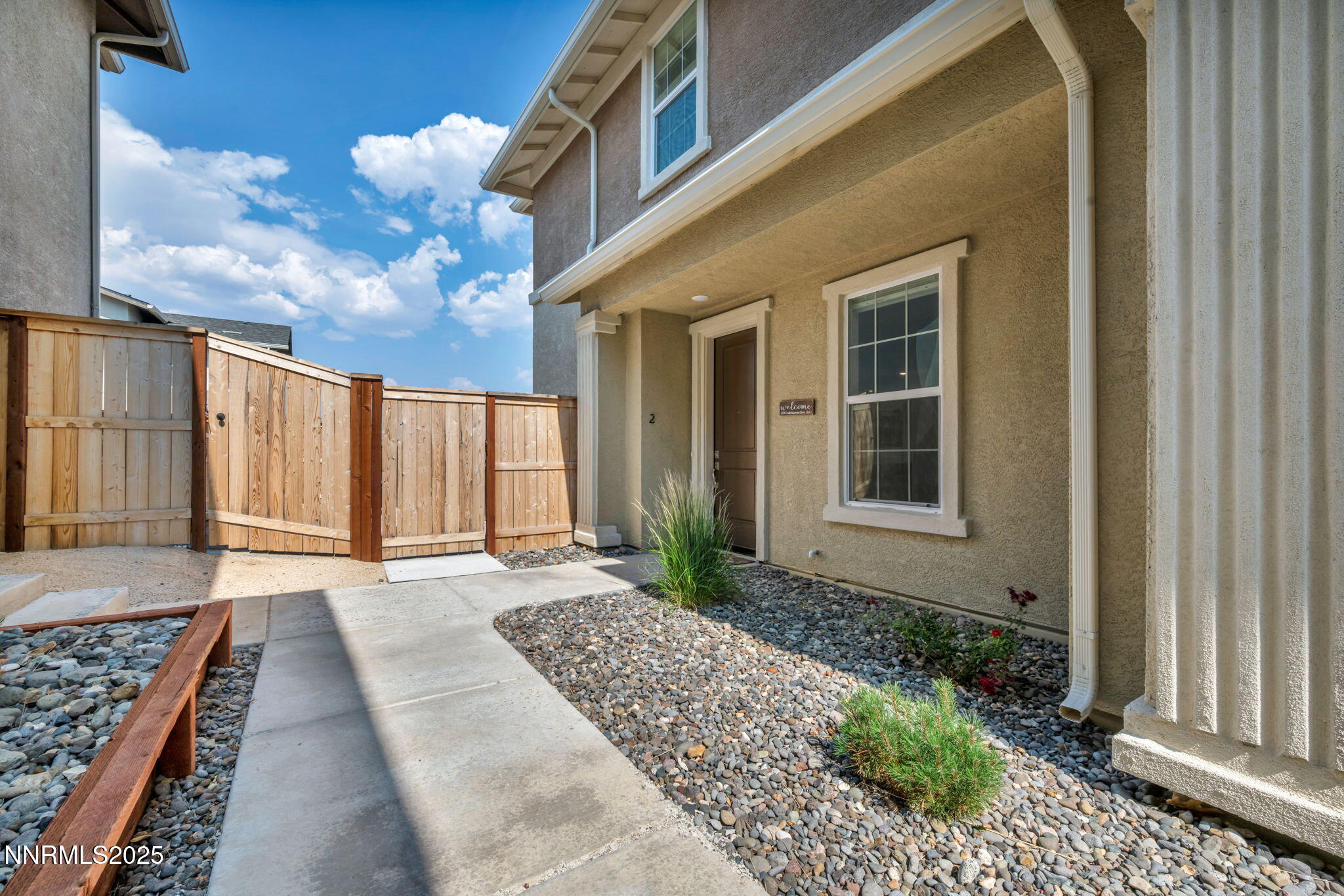 8-web-or-mls-2014-cradle-mountain-dr-2