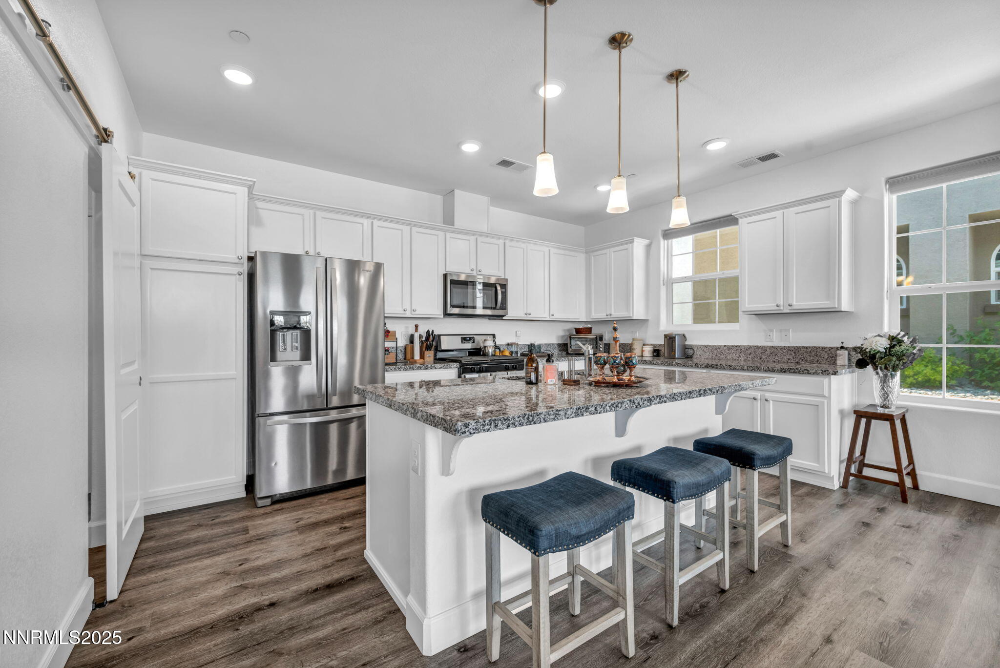 24-web-or-mls-2014-cradle-mountain-dr-2