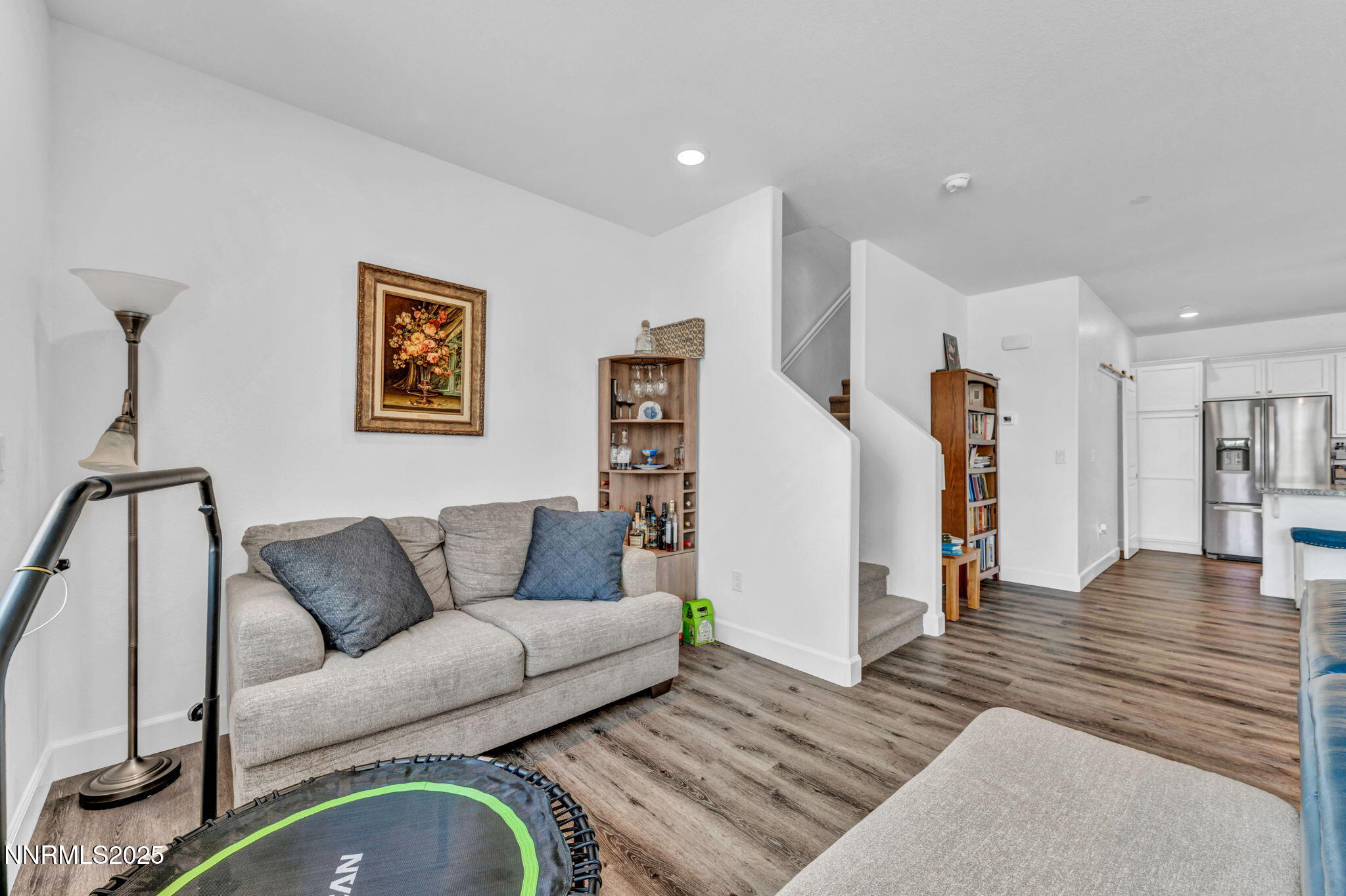 35-web-or-mls-2014-cradle-mountain-dr-2