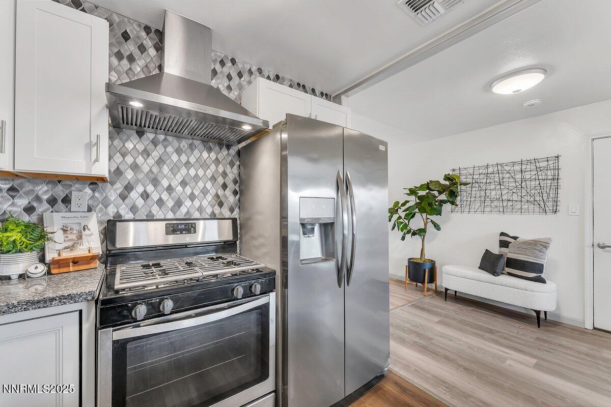 1155 Wesley Dr Reno NV 89503 18 of 45