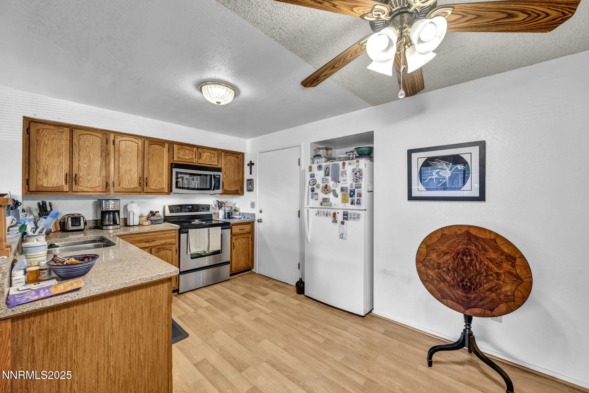 Carson City, Nevada 89701, United States, 3 Bedrooms Bedrooms, ,3 BathroomsBathrooms,Residential,Active,240118