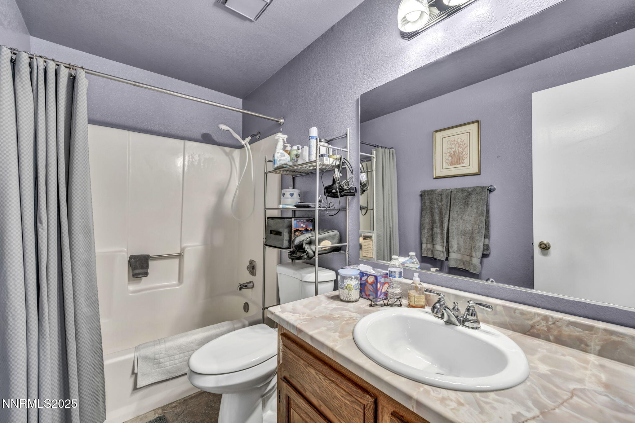 Carson City, Nevada 89701, United States, 3 Bedrooms Bedrooms, ,3 BathroomsBathrooms,Residential,Active,240118