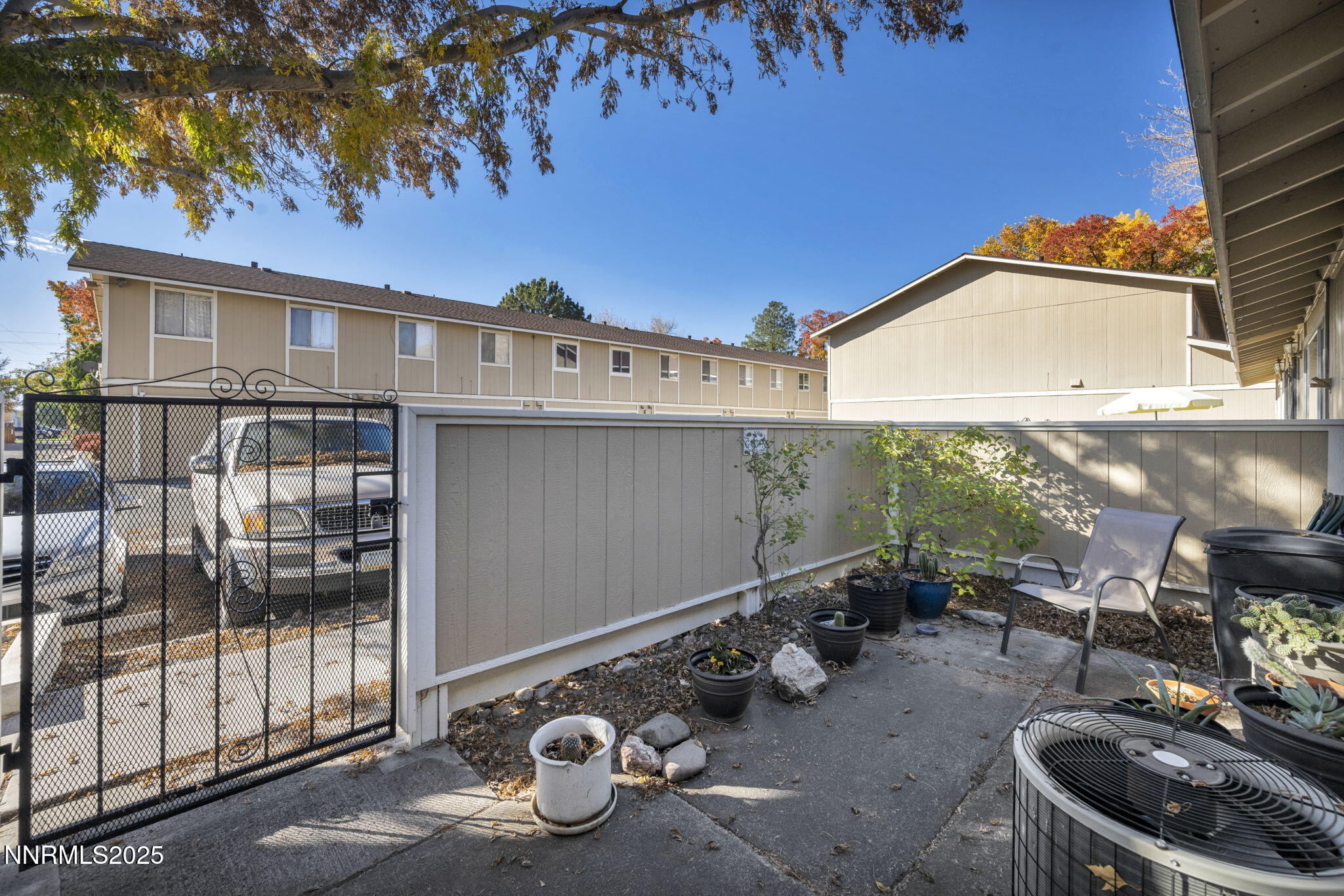 Carson City, Nevada 89701, United States, 3 Bedrooms Bedrooms, ,3 BathroomsBathrooms,Residential,Active,240118