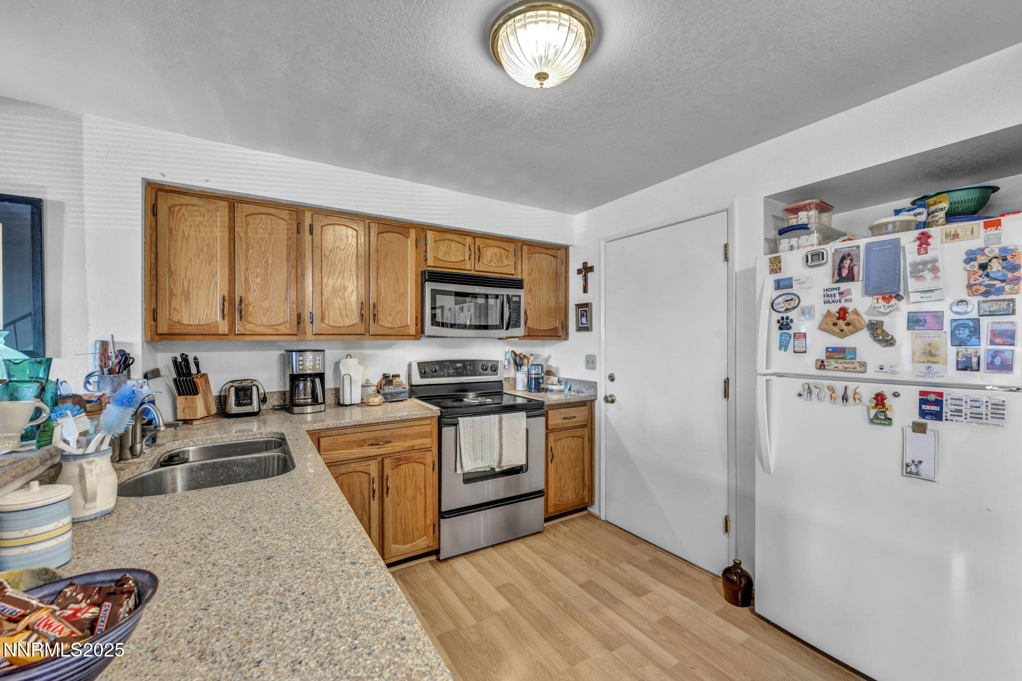 Carson City, Nevada 89701, United States, 3 Bedrooms Bedrooms, ,3 BathroomsBathrooms,Residential,Active,240118