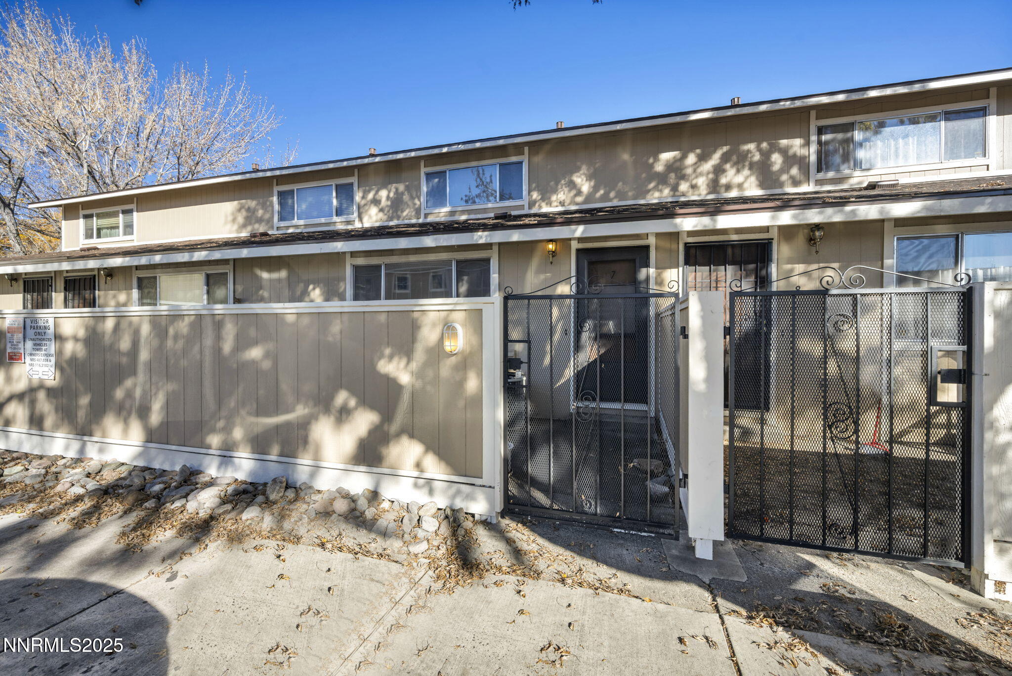 Carson City, Nevada 89701, United States, 3 Bedrooms Bedrooms, ,3 BathroomsBathrooms,Residential,Active,240118