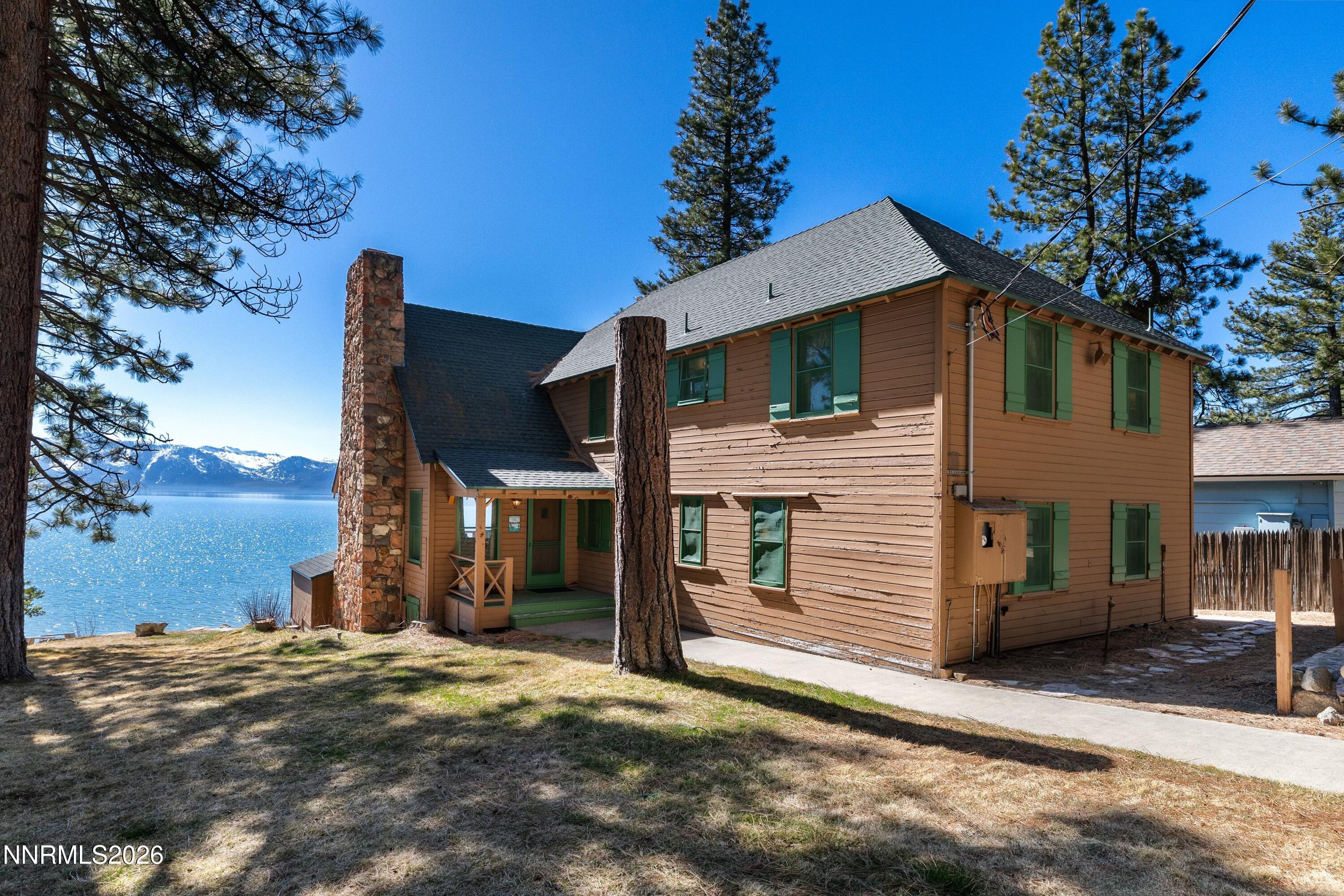 616 Lake Shore Boulevard