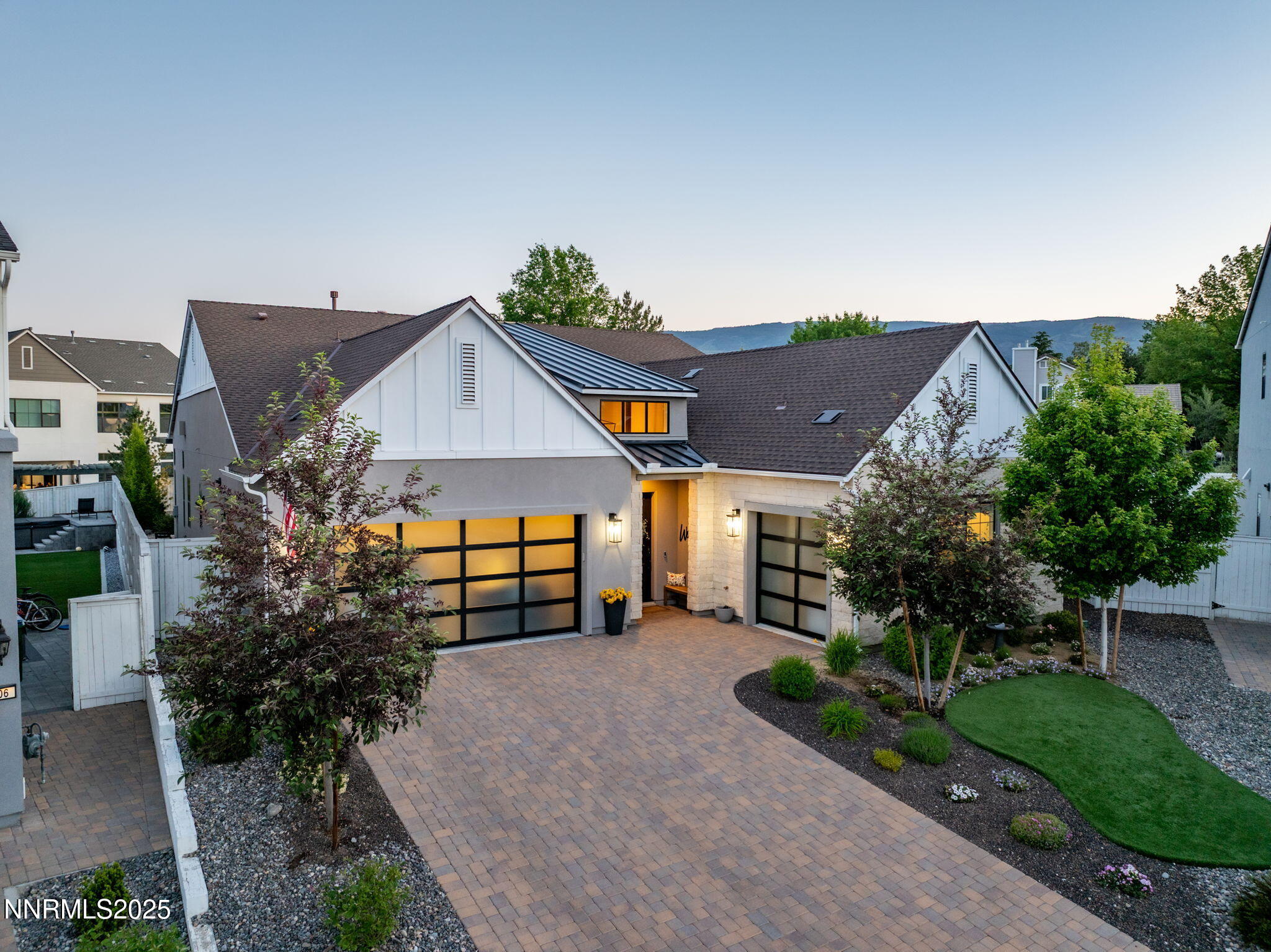 9-web-or-mls-208 Criollo Twilight Drone-