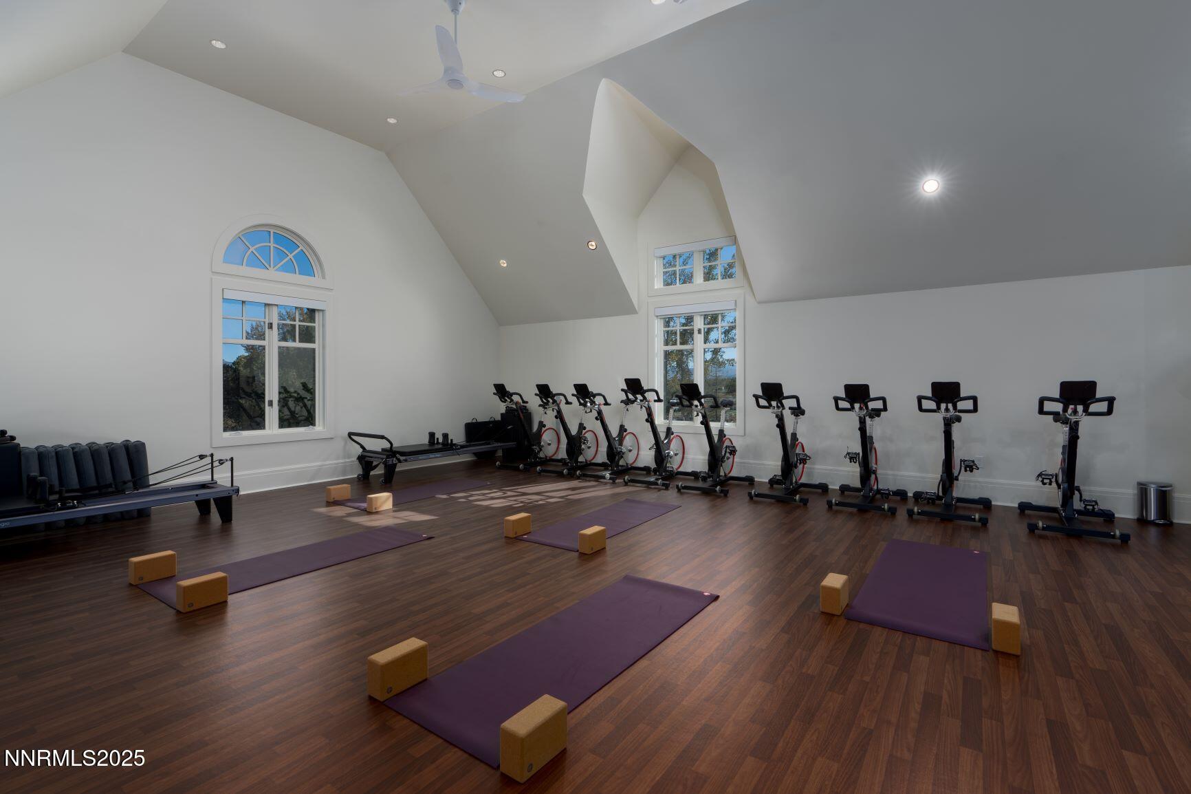 Movement room_small