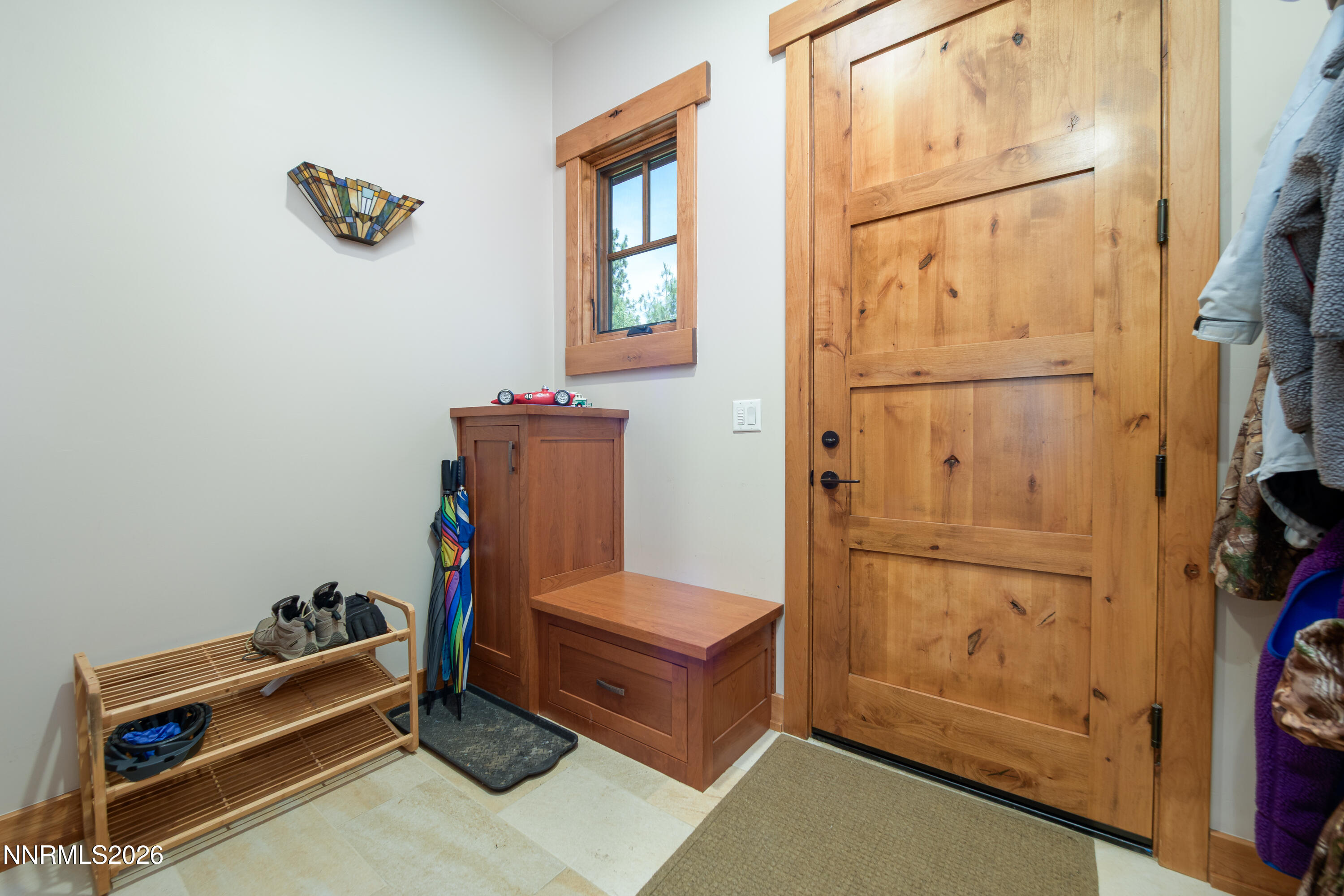 271 Forest Hill Way-38