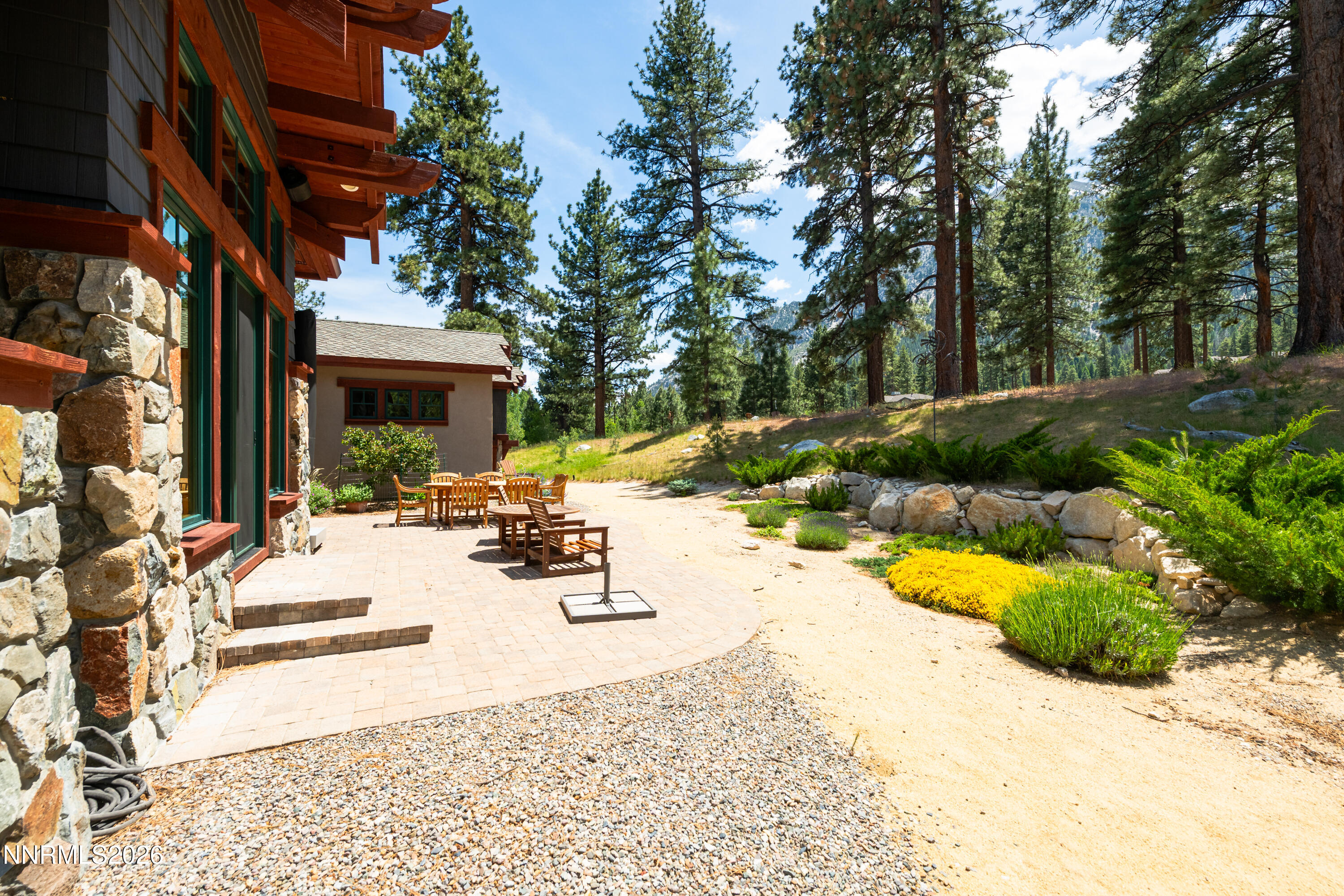271 Forest Hill Way-7