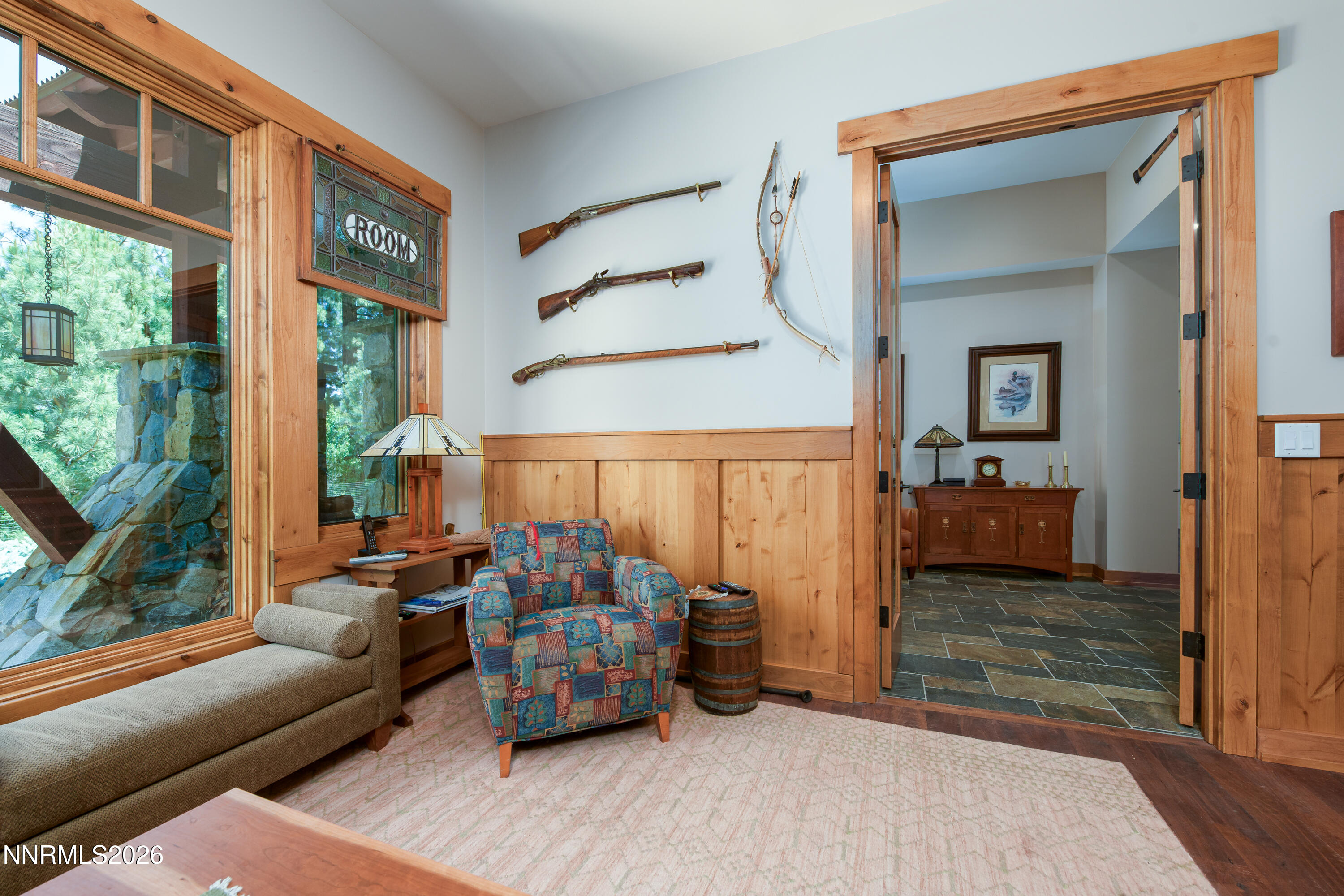 271 Forest Hill Way-42