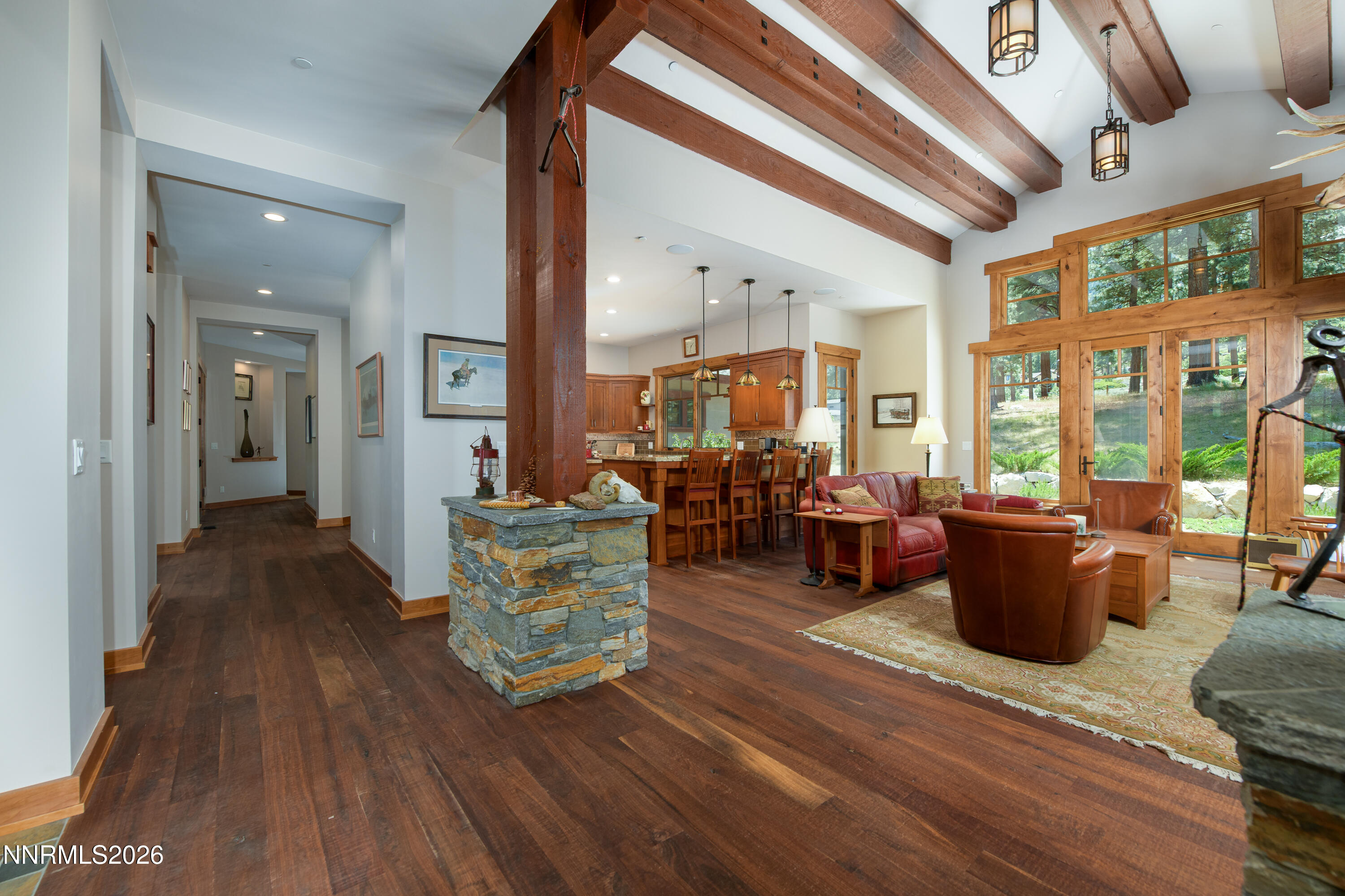 271 Forest Hill Way-17