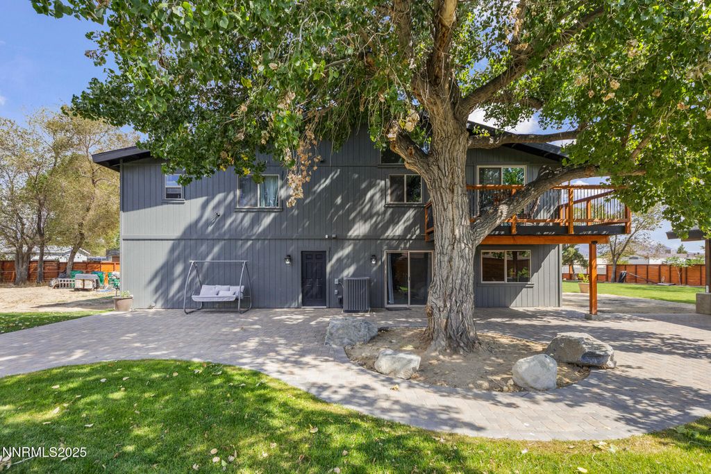 Photo of 2048 Poole Way, Carson City, NV 89706 (MLS # 250055597)