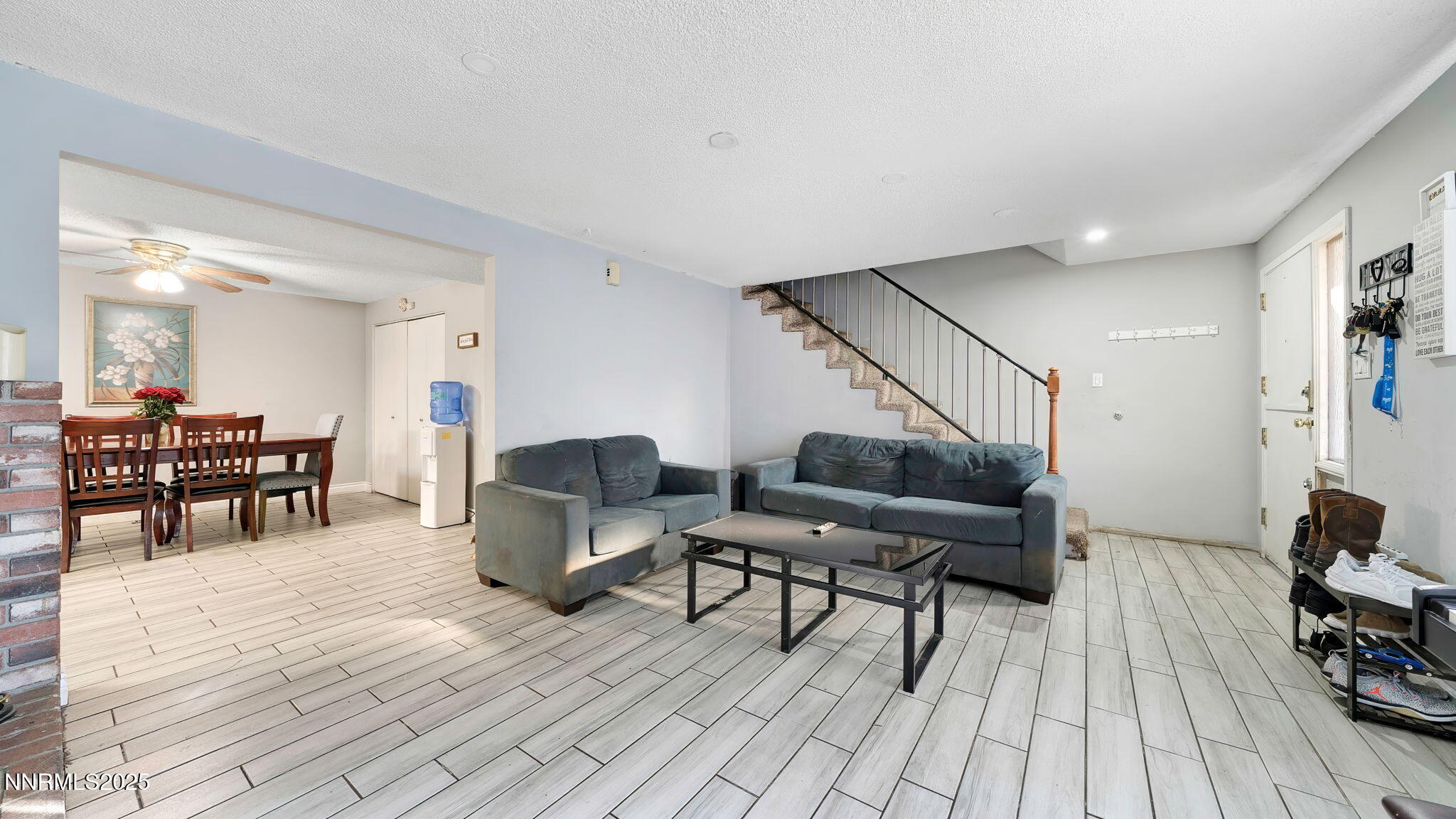 11-DSC01977_78_79_81-Edit