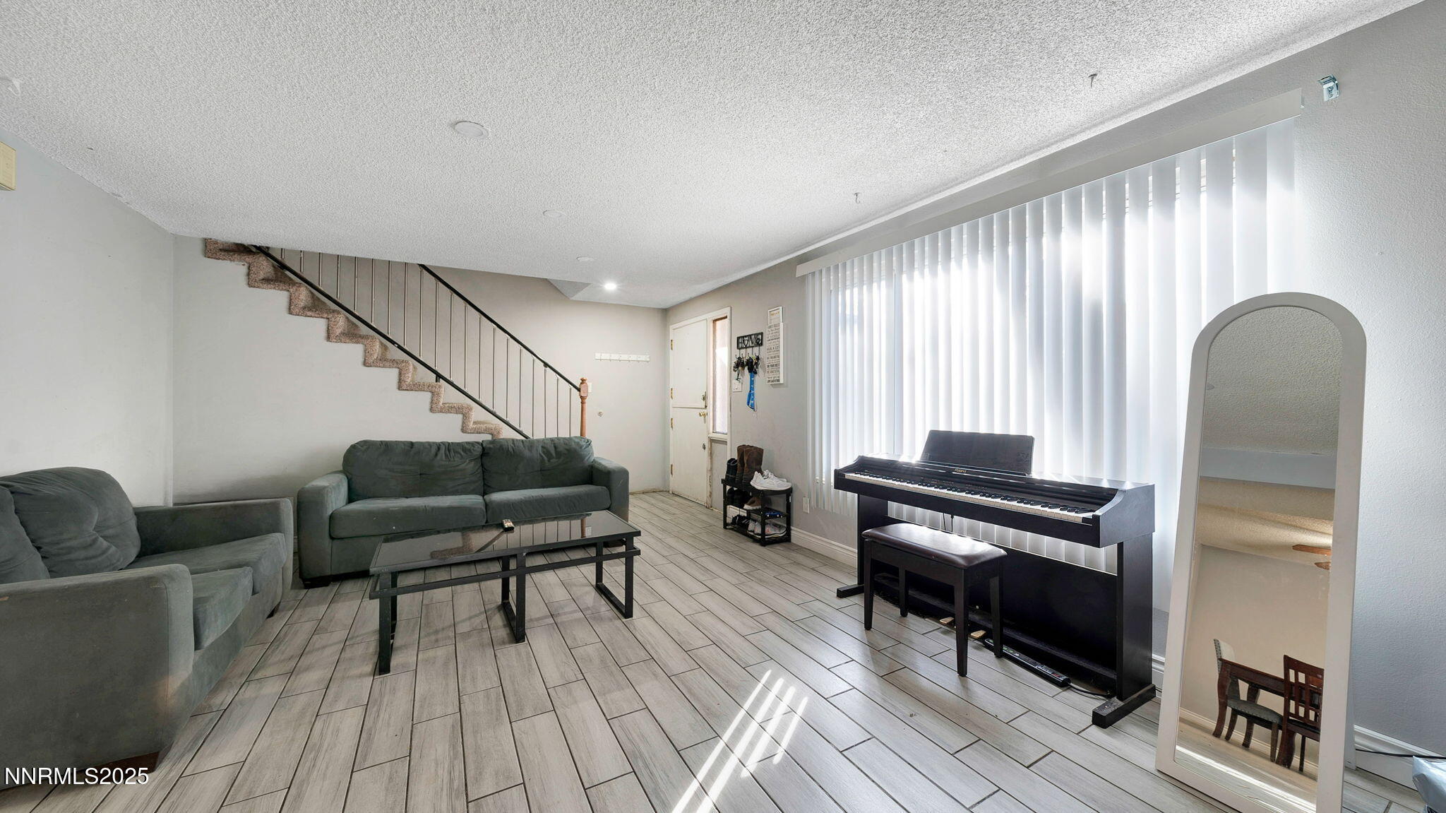 7-DSC01922_3_4_6-Edit