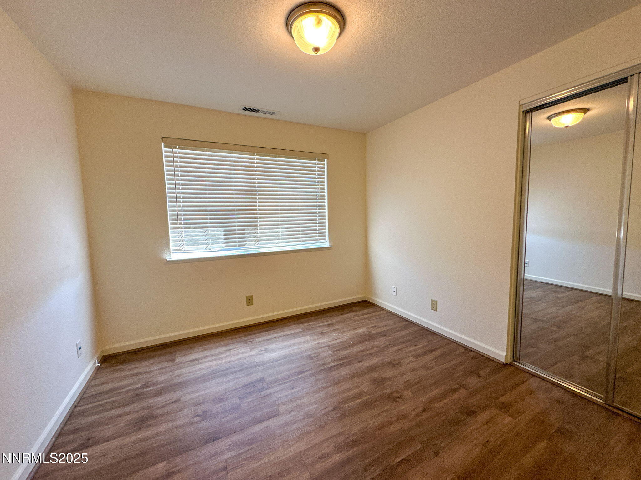 2-web-or-mls-2nd Bed