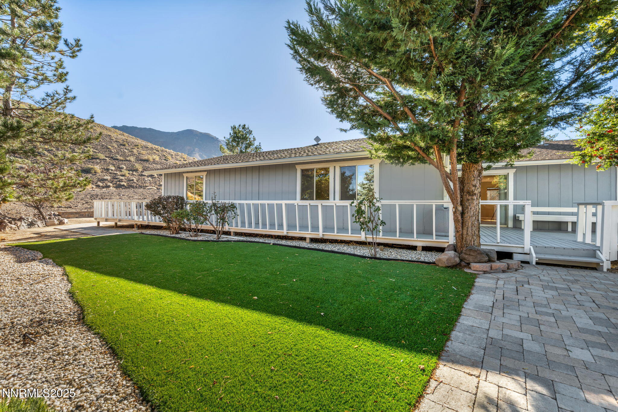 52-web-or-mls-7385-pembroke-dr