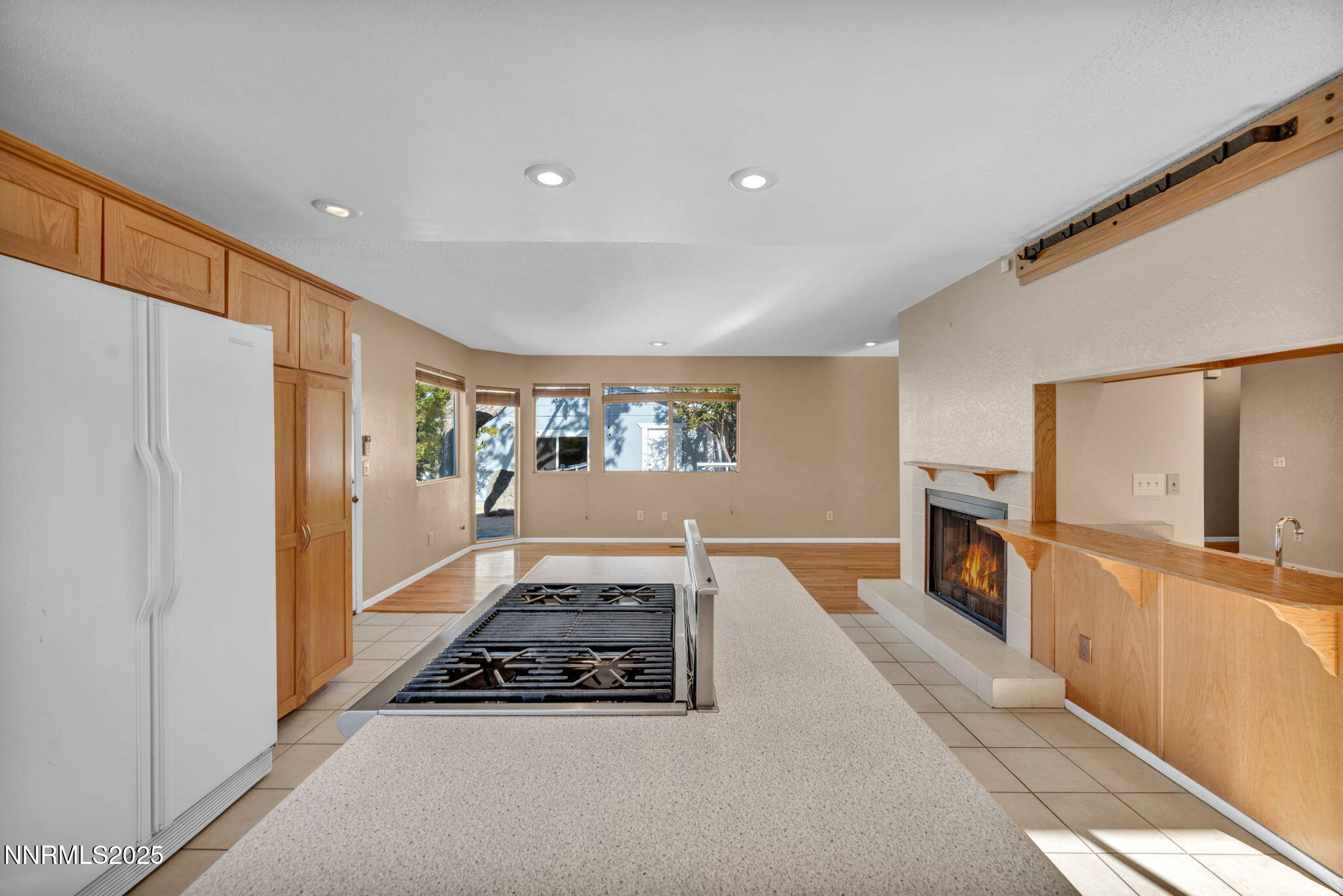 75-web-or-mls-7385-pembroke-dr