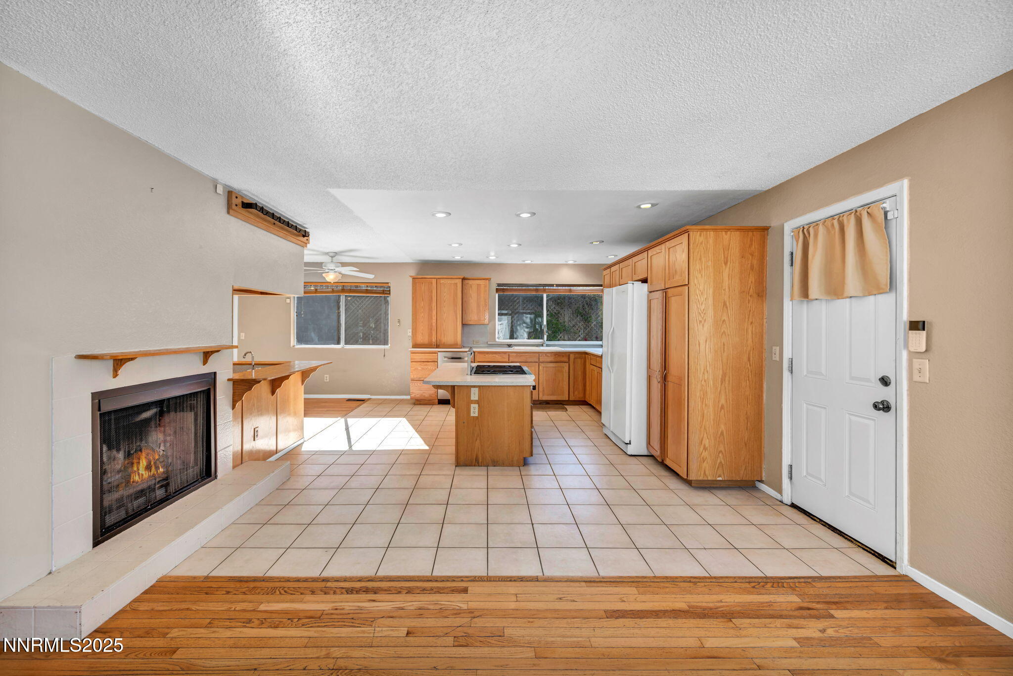 68-web-or-mls-7385-pembroke-dr