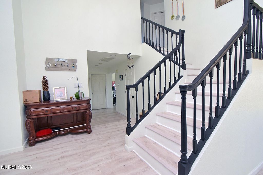 Photo of 5435 Santa Rosa Avenue, Sparks, NV 89436 (MLS # 260003032)