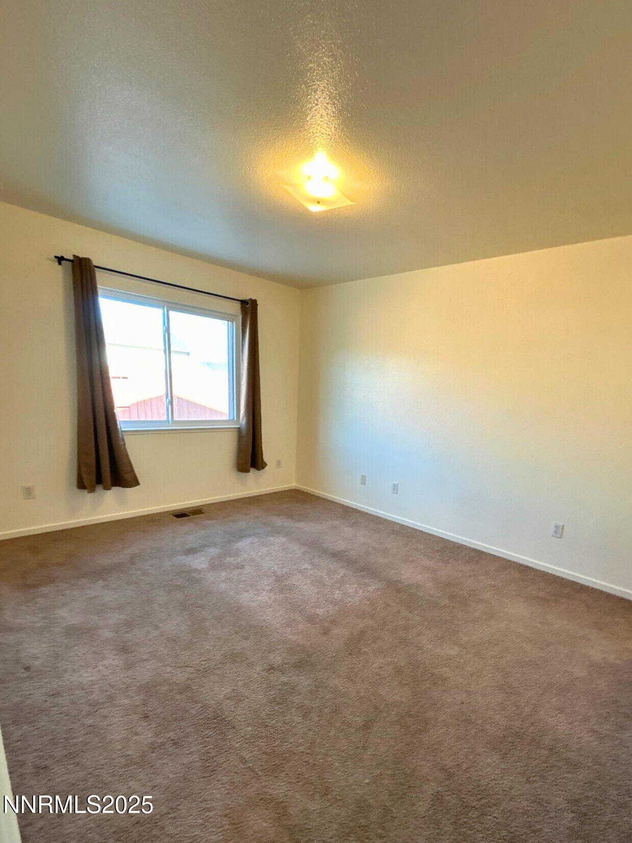 1a2e2fd0-cf52-4ff9-945a-41a01f9ebd8d